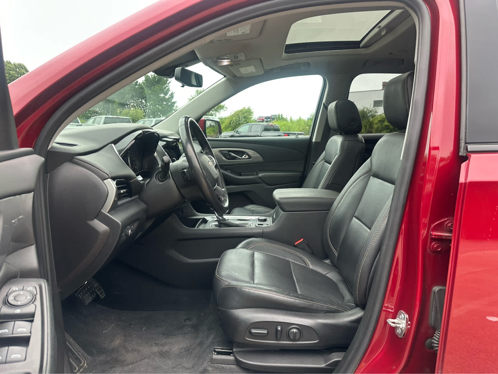 Thumbnail: 2019 Chevrolet Traverse - 9