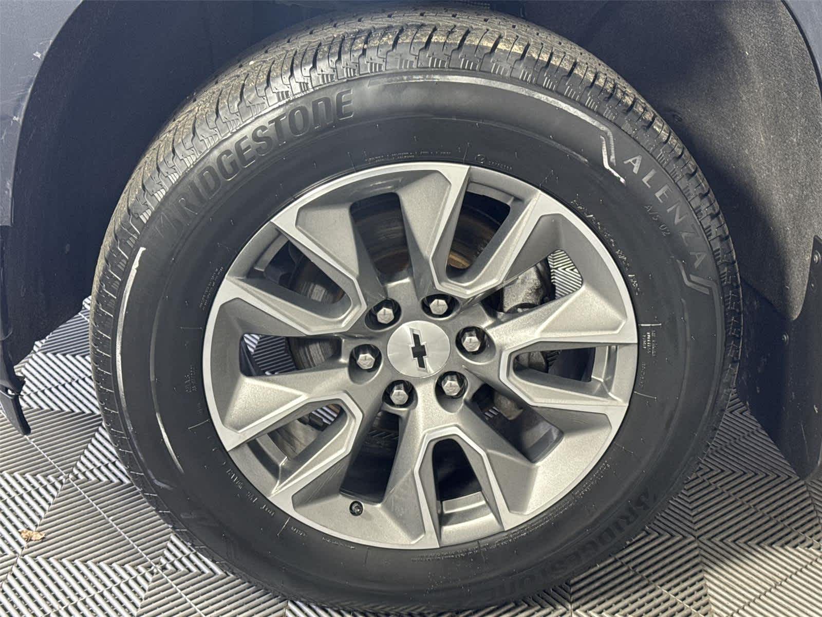 Thumbnail: 2020 Chevrolet Silverado 1500 - 11