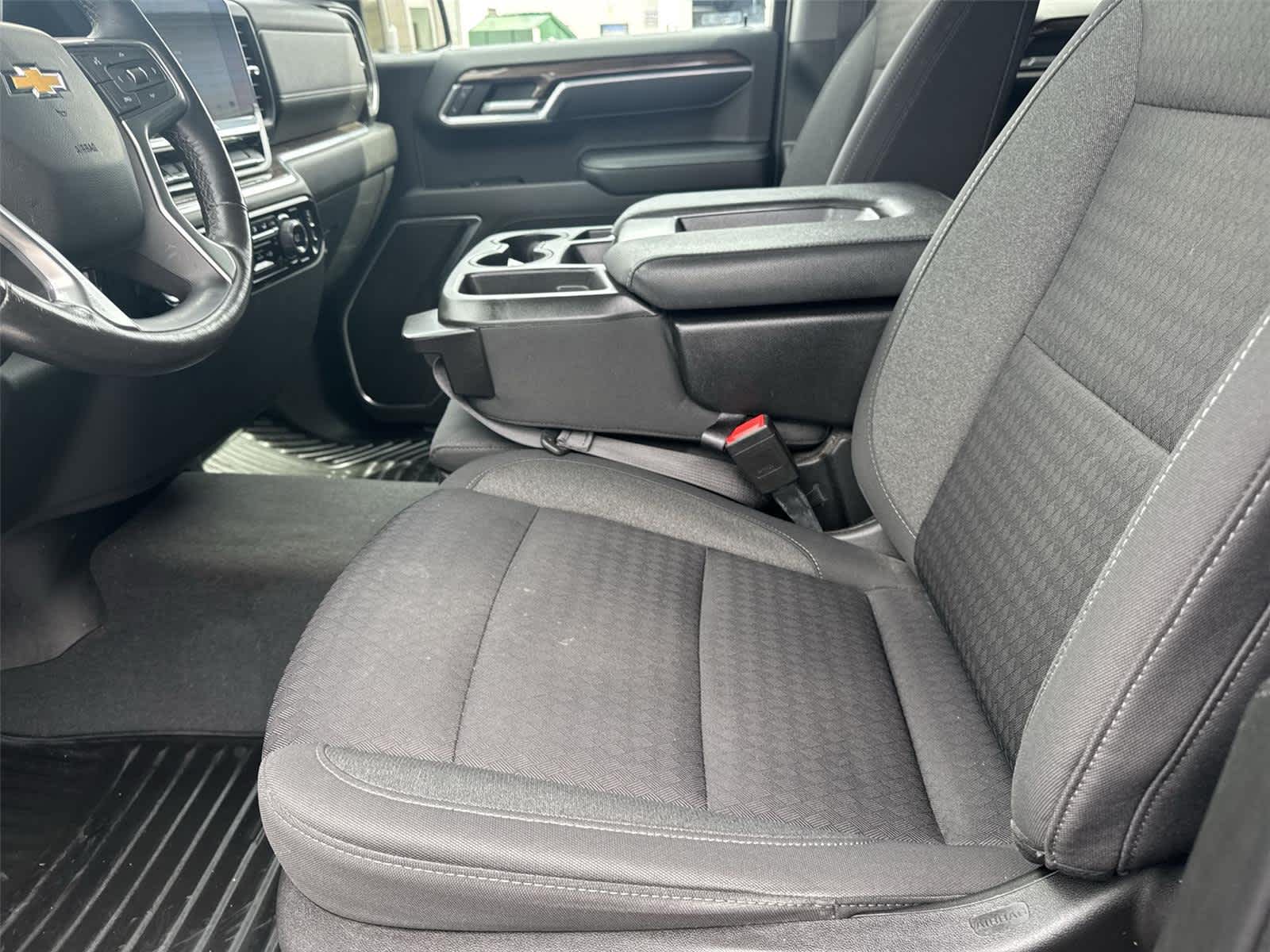 Thumbnail: 2022 Chevrolet Silverado 1500 - 12