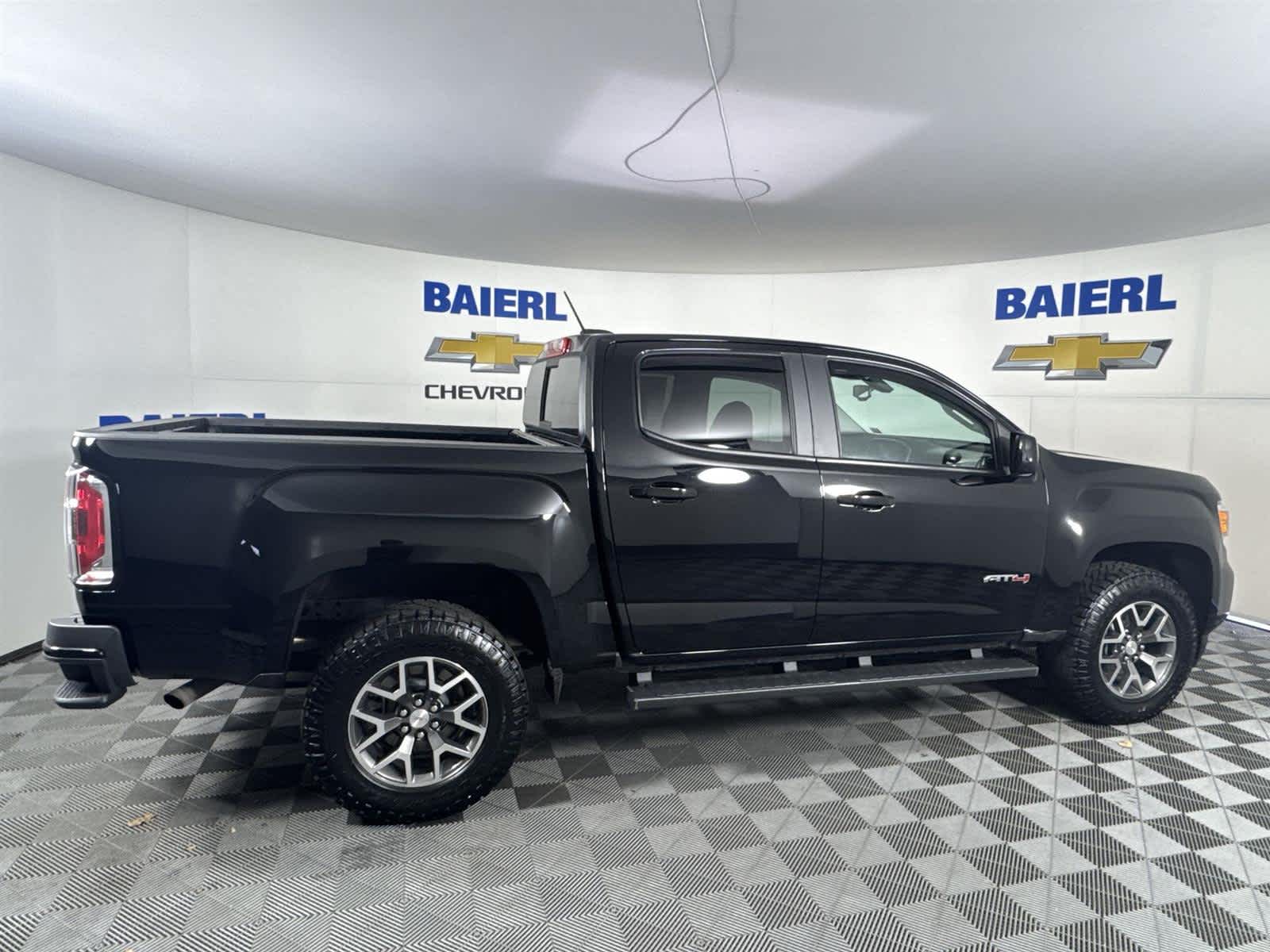 Thumbnail: 2022 GMC Canyon - 6