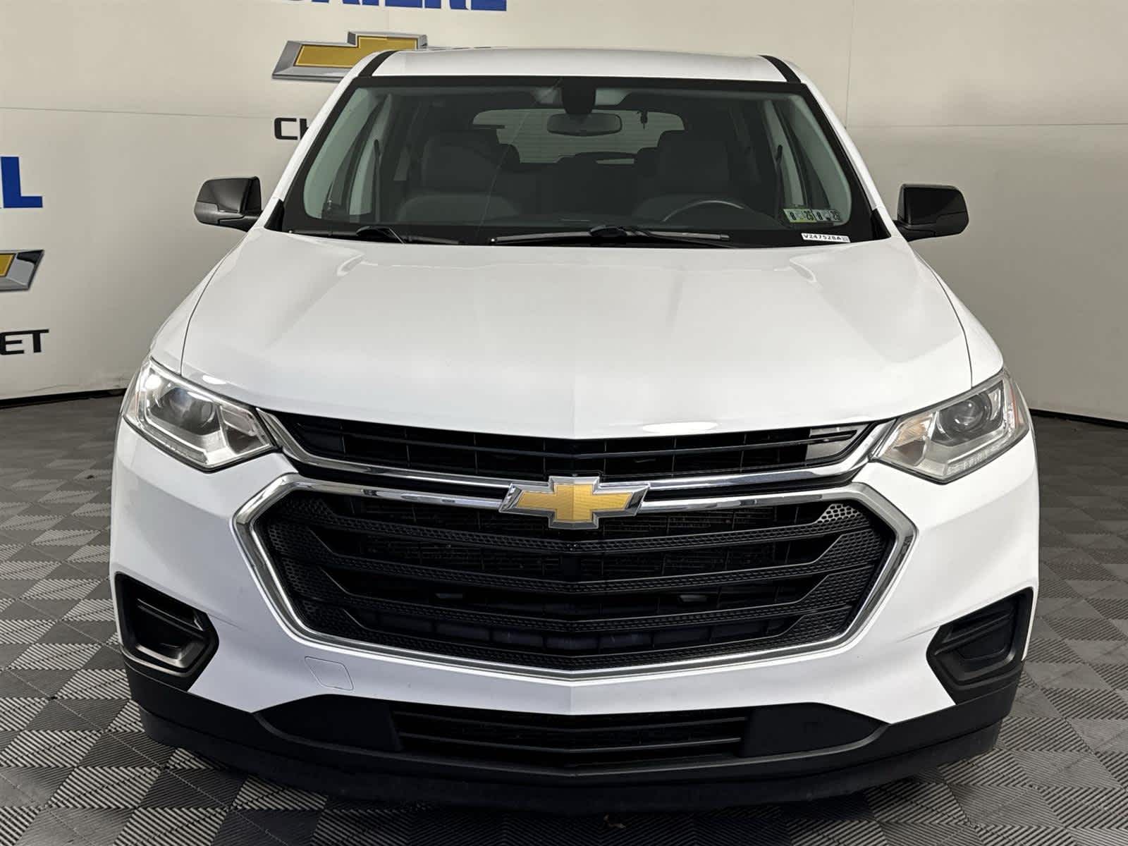 Thumbnail: 2021 Chevrolet Traverse - 8