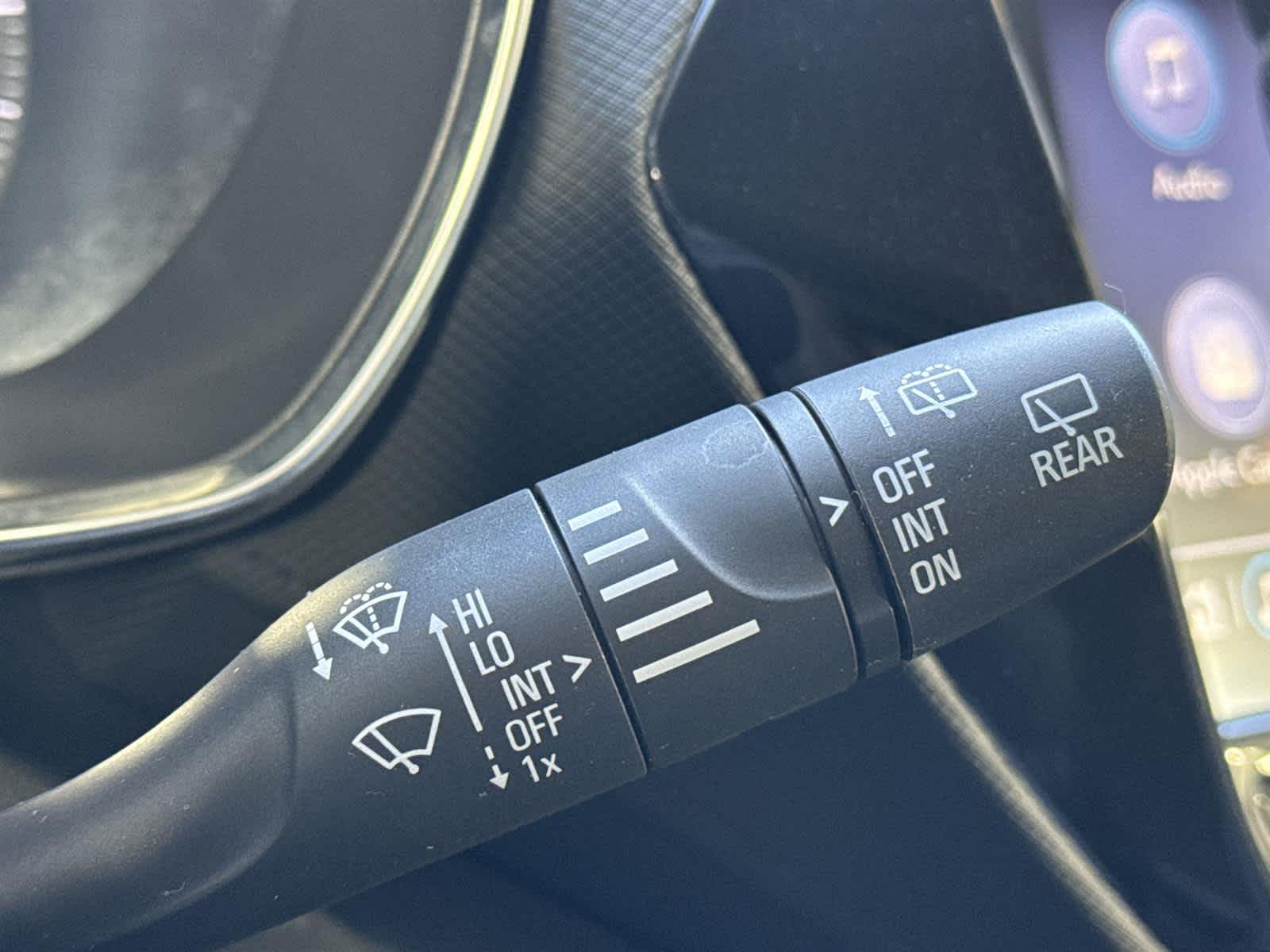 Thumbnail: 2023 Chevrolet TrailBlazer - 29