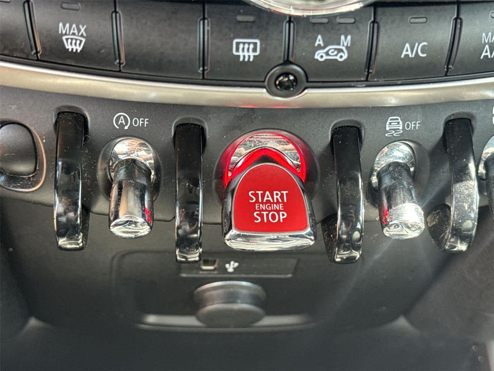 Thumbnail: 2020 MINI Cooper Countryman - 27