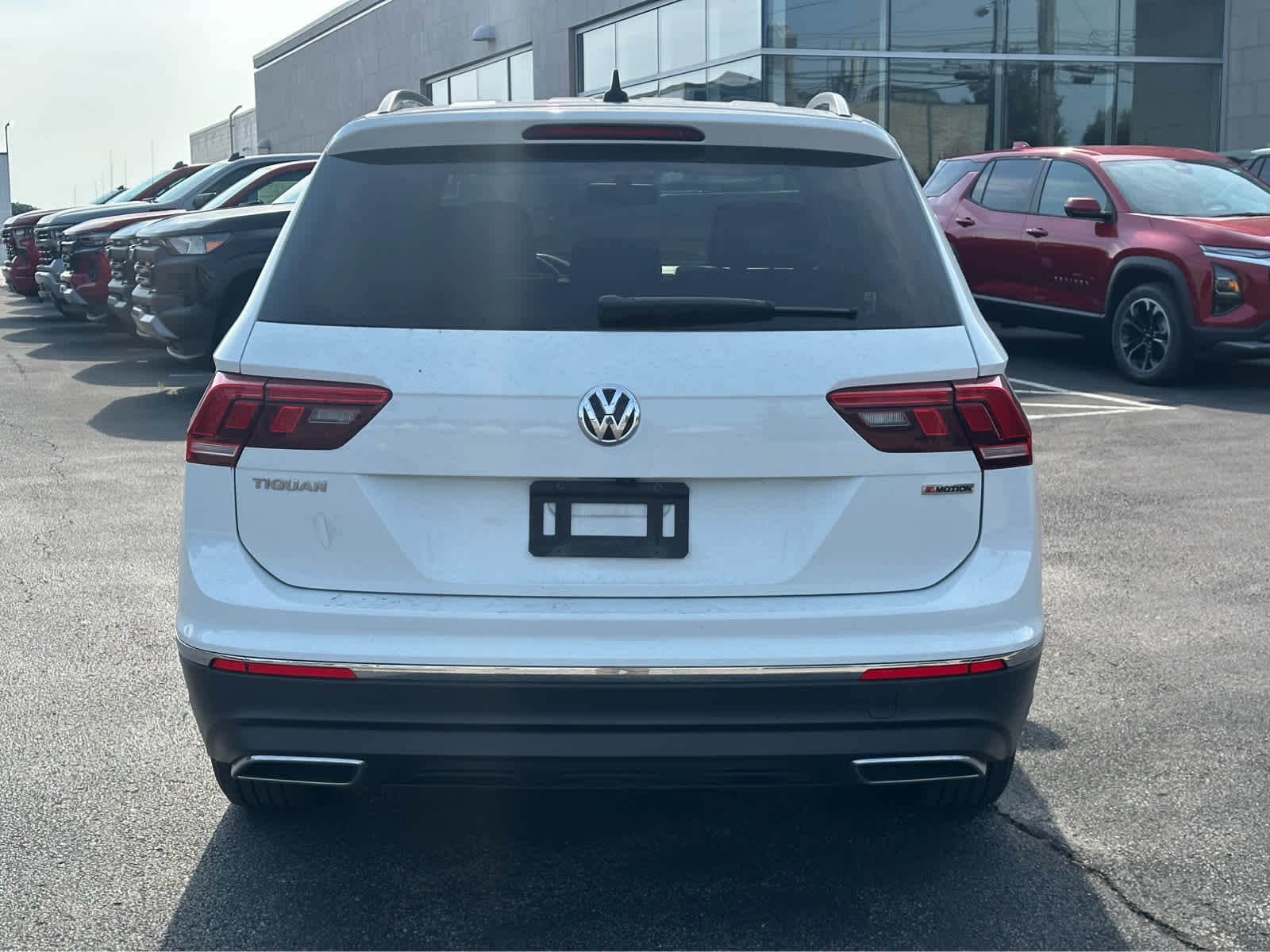Thumbnail: 2020 Volkswagen Tiguan - 6