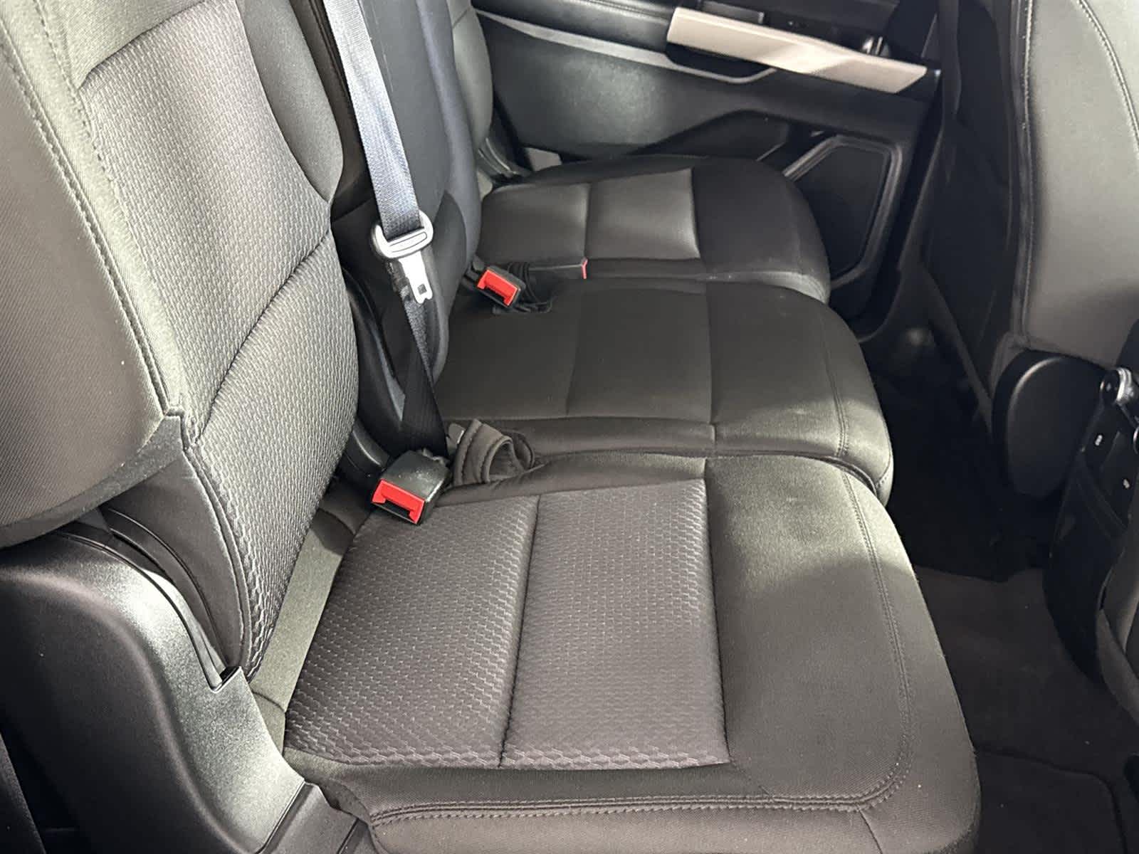 Thumbnail: 2022 Ford Explorer - 13