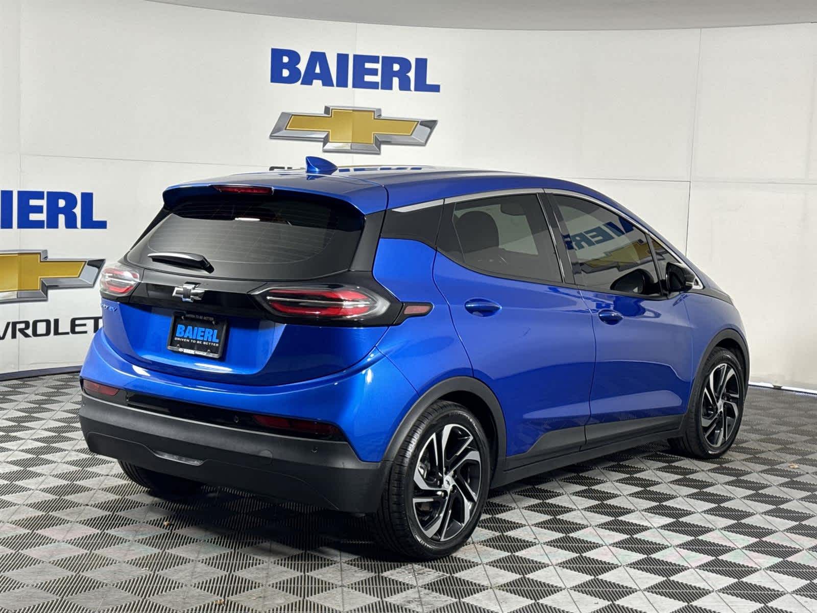 Thumbnail: 2023 Chevrolet Bolt EV - 5