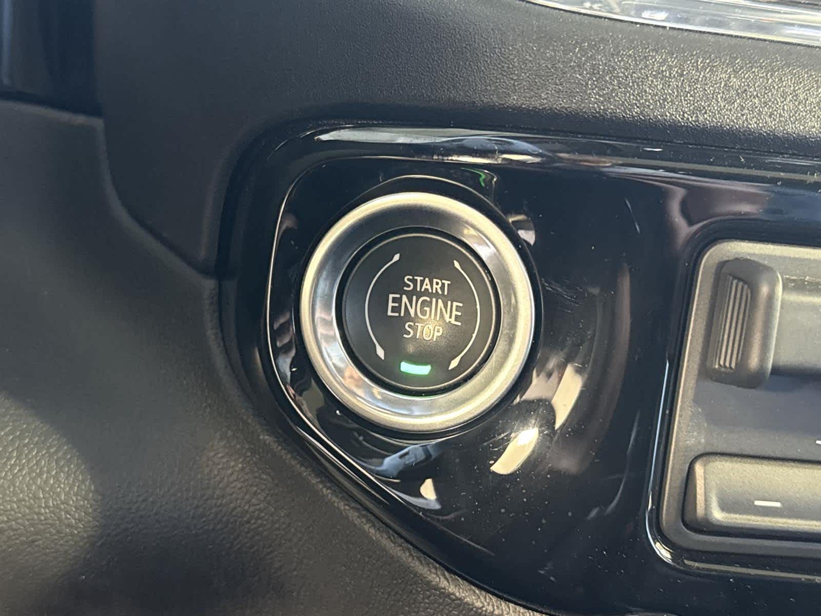 Thumbnail: 2023 GMC Sierra 1500 - 28