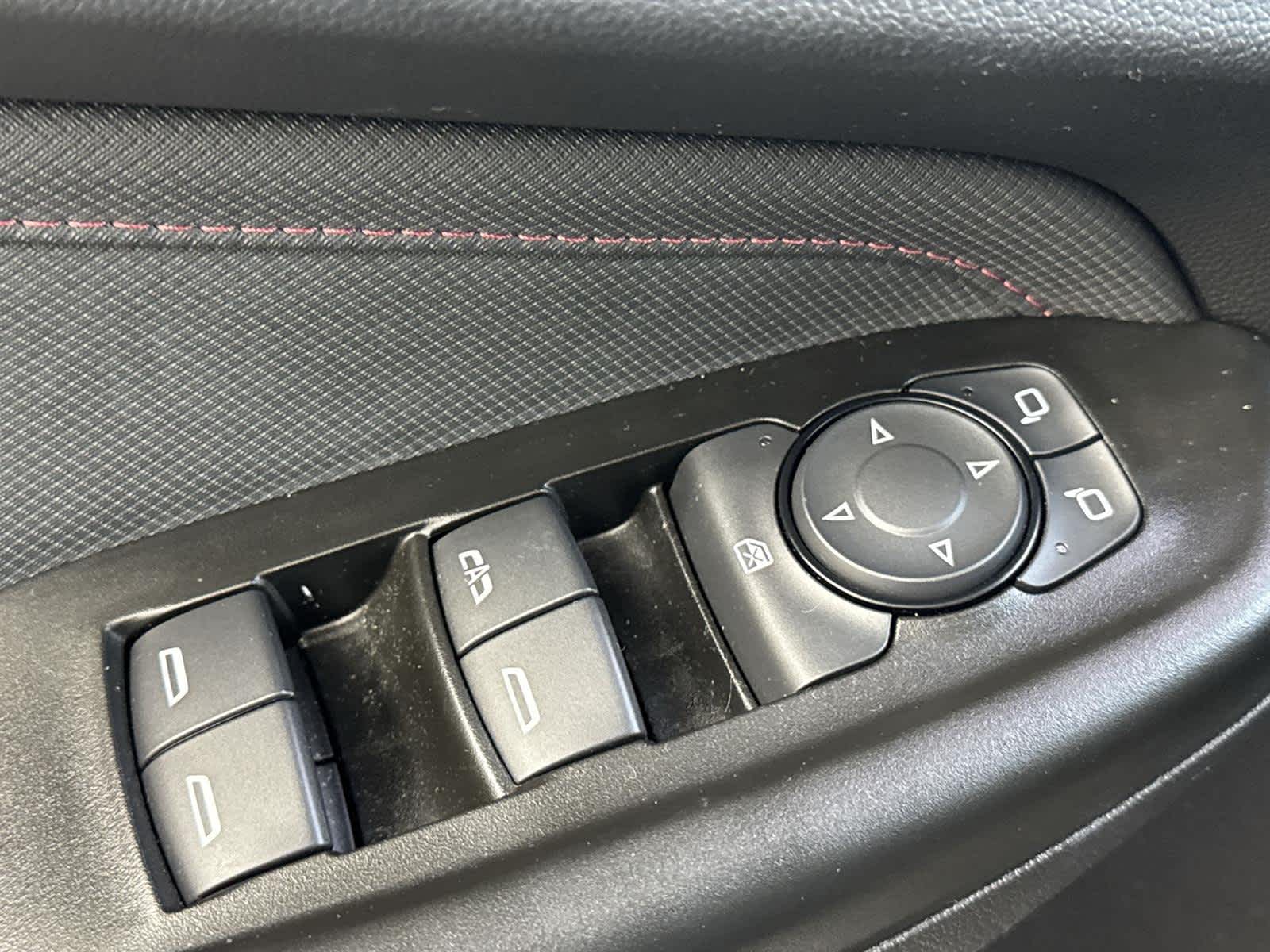 Thumbnail: 2023 Chevrolet TrailBlazer - 22