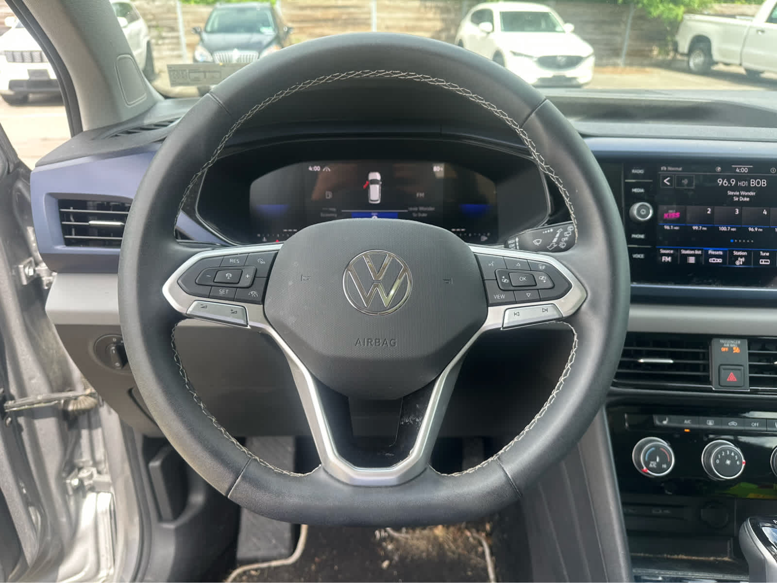 Thumbnail: 2023 Volkswagen Taos - 12
