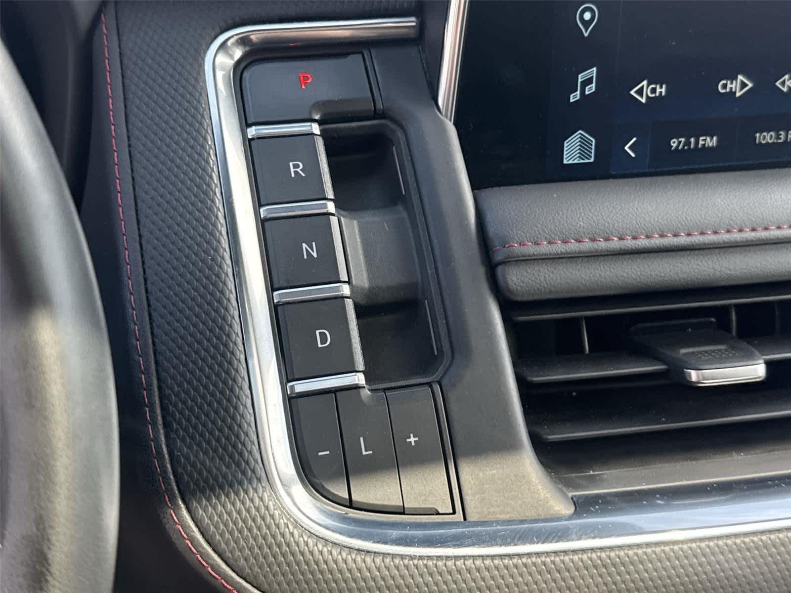 Thumbnail: 2023 Chevrolet Tahoe - 22