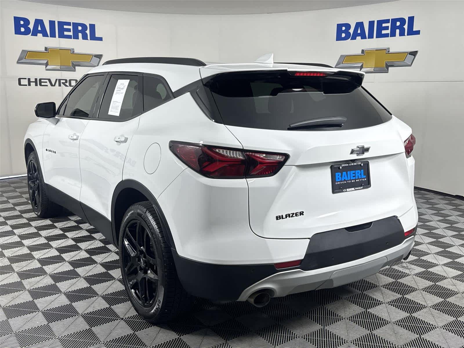 Thumbnail: 2021 Chevrolet Blazer - 3