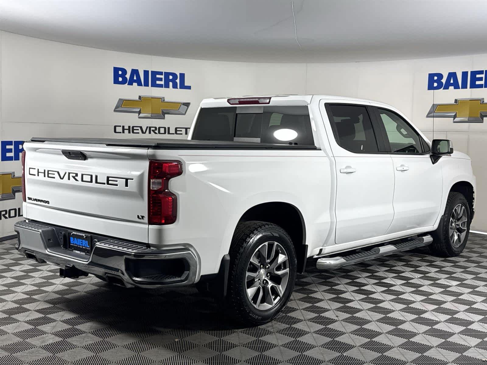 Thumbnail: 2022 Chevrolet Silverado 1500 - 5