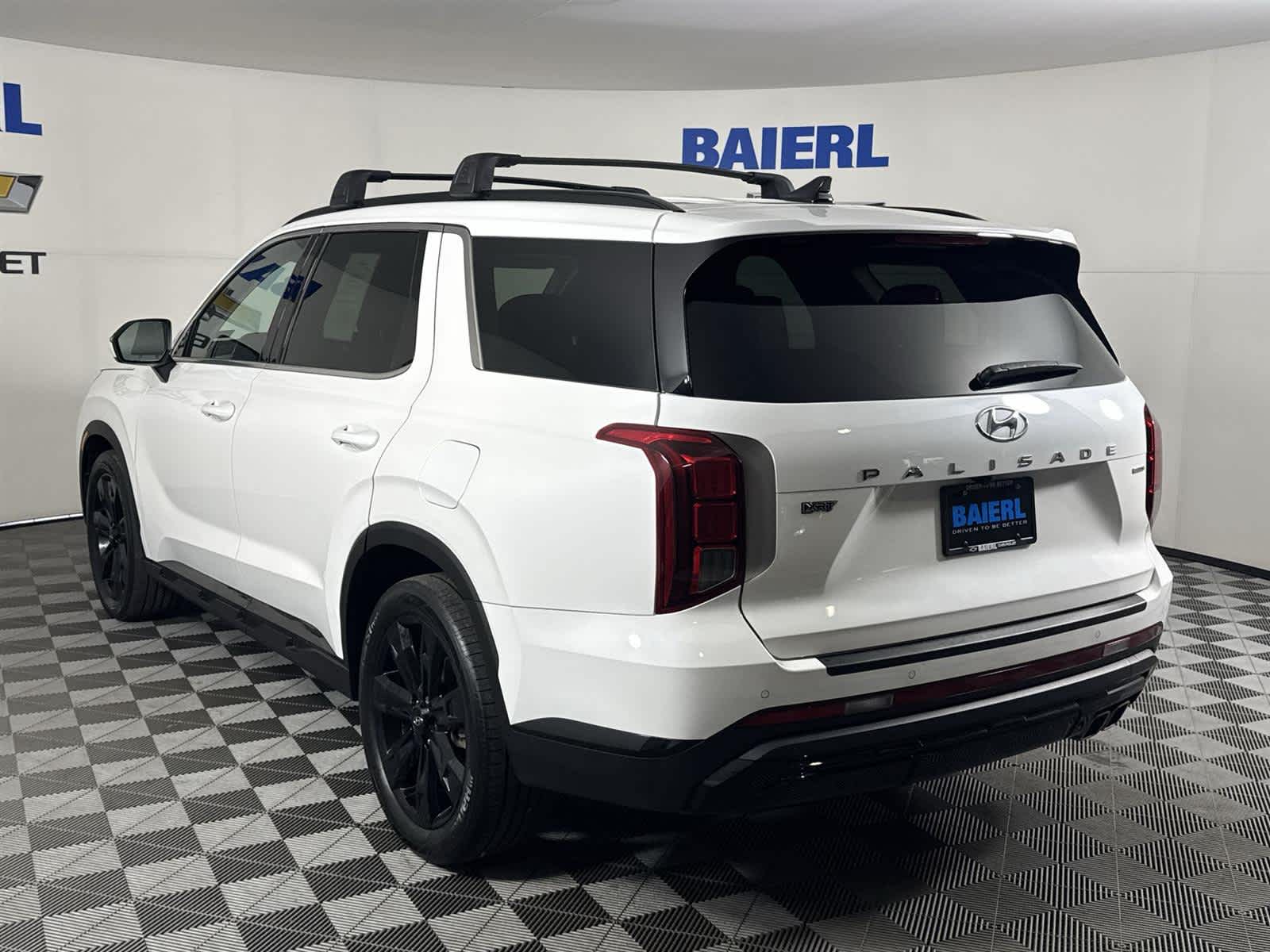 Thumbnail: 2023 Hyundai Palisade - 3