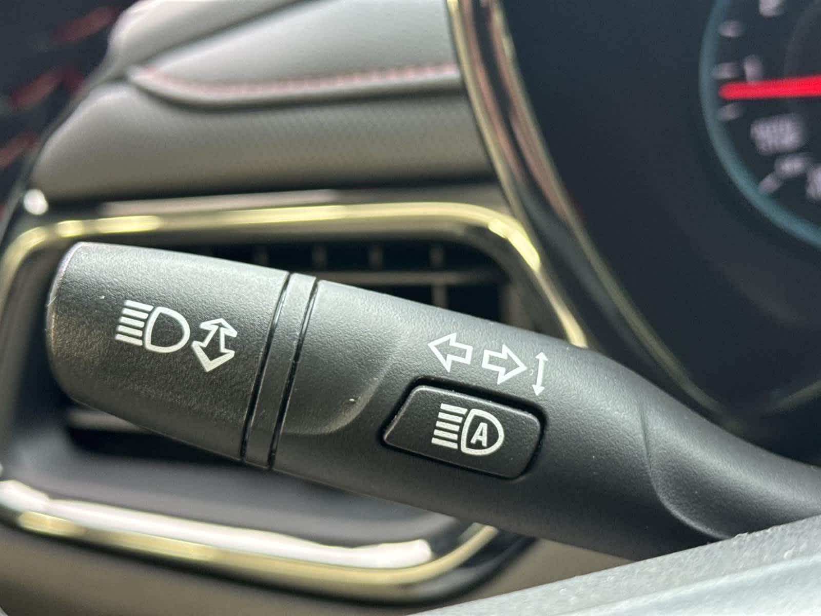 Thumbnail: 2022 Chevrolet Equinox - 30