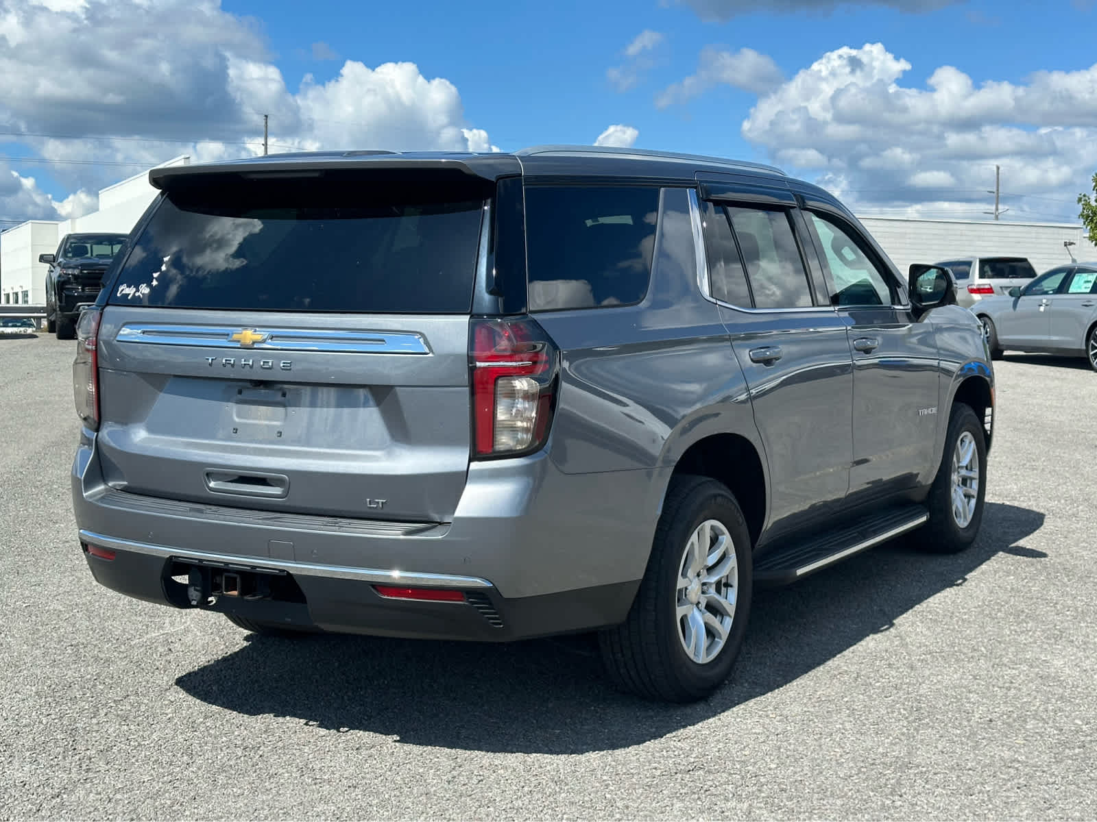 Thumbnail: 2022 Chevrolet Tahoe - 5