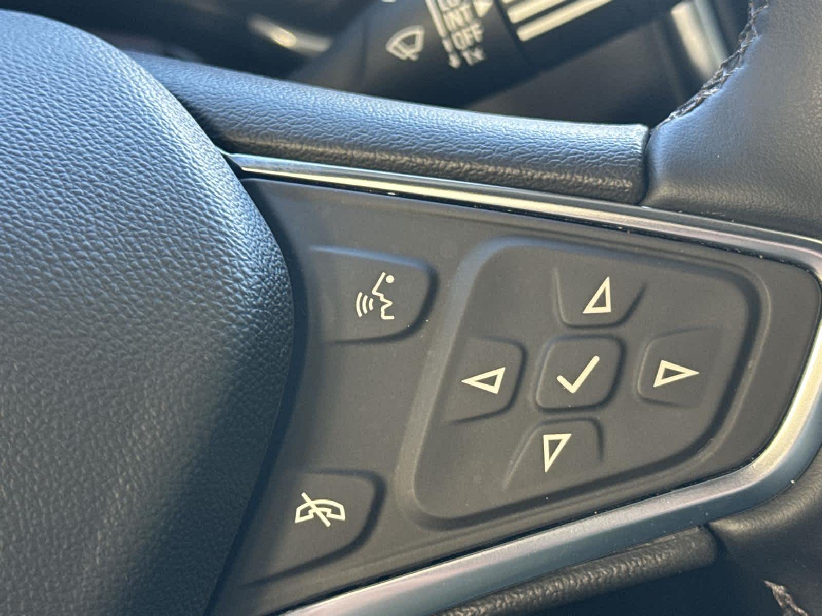 Thumbnail: 2024 Chevrolet Equinox - 26