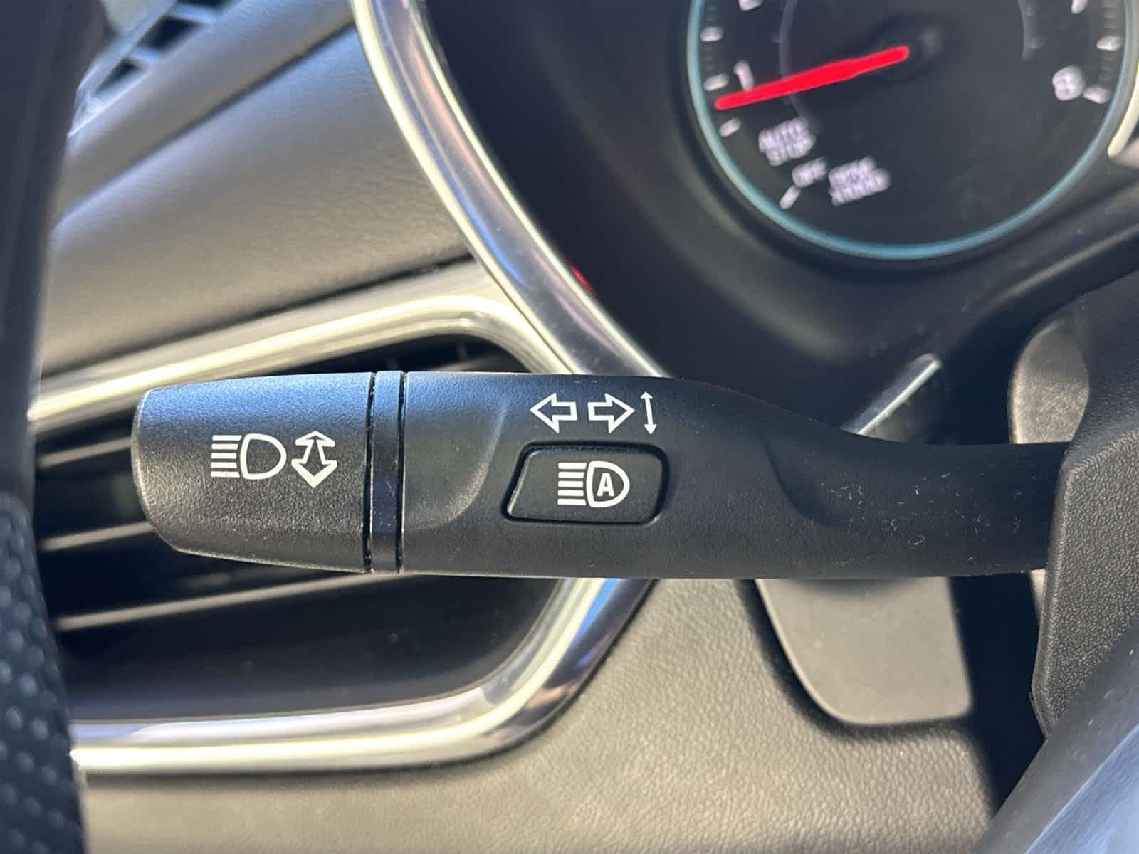 Thumbnail: 2022 Chevrolet Equinox - 27