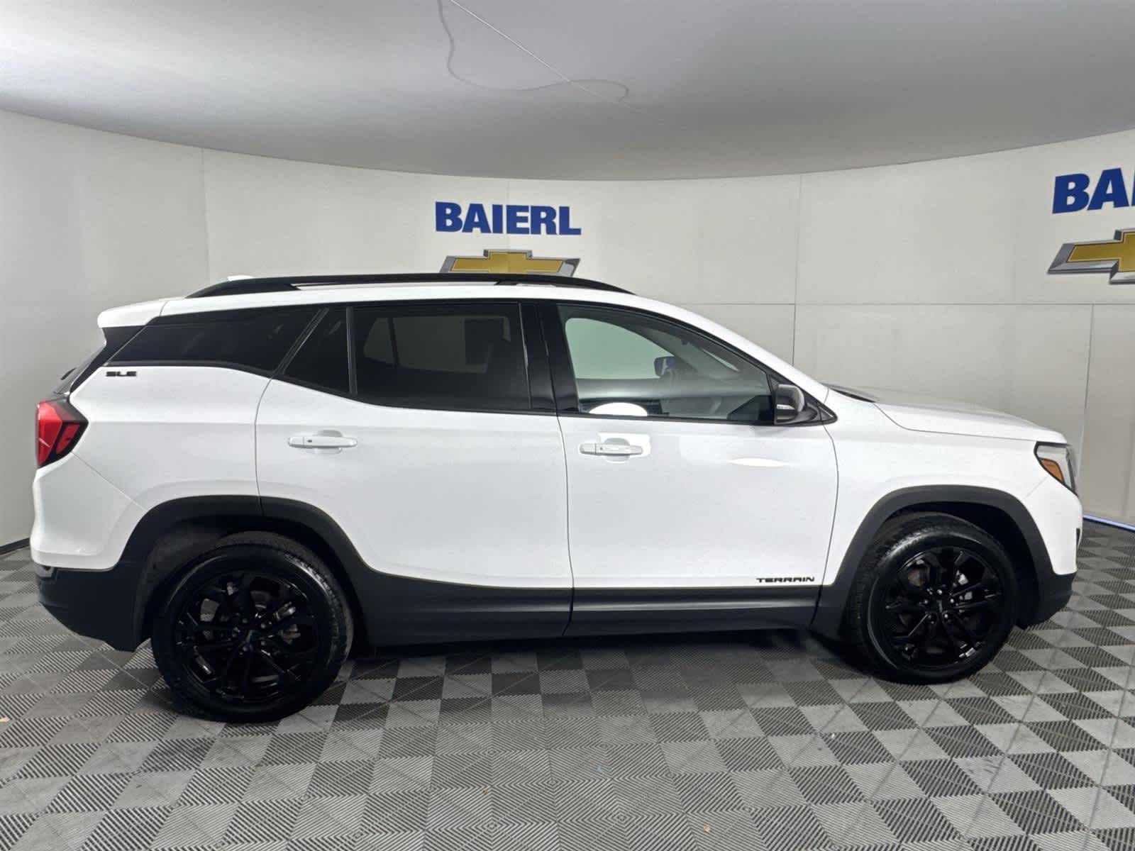 Thumbnail: 2021 GMC Terrain - 6