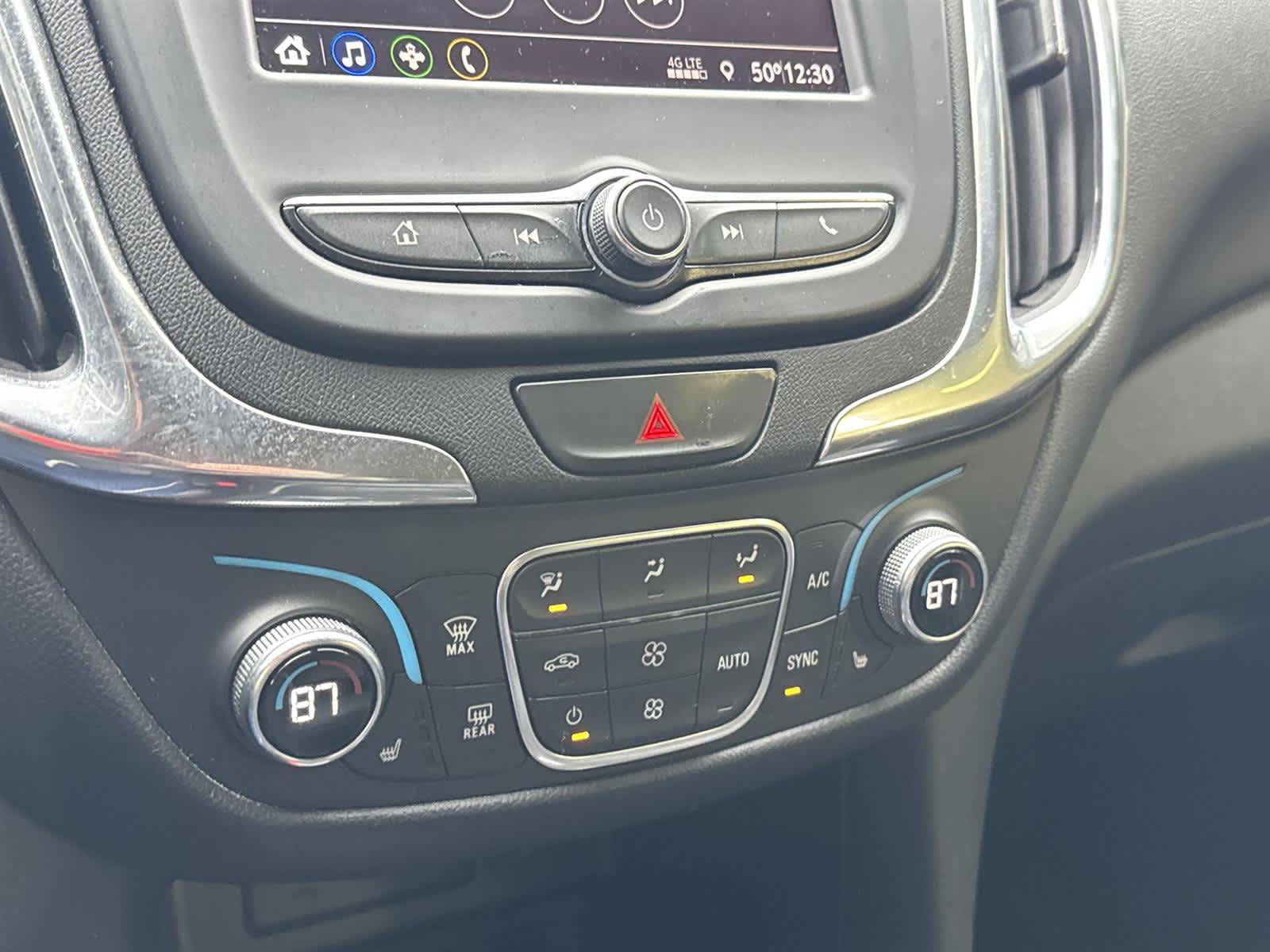 Thumbnail: 2020 Chevrolet Equinox - 21