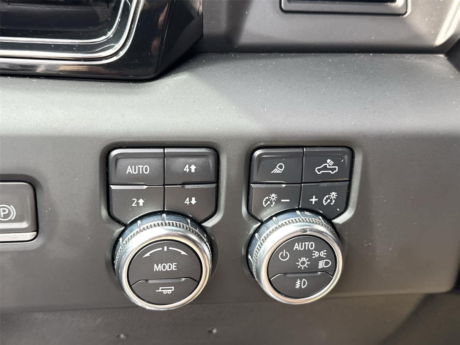 Thumbnail: 2022 GMC Sierra 1500 - 25