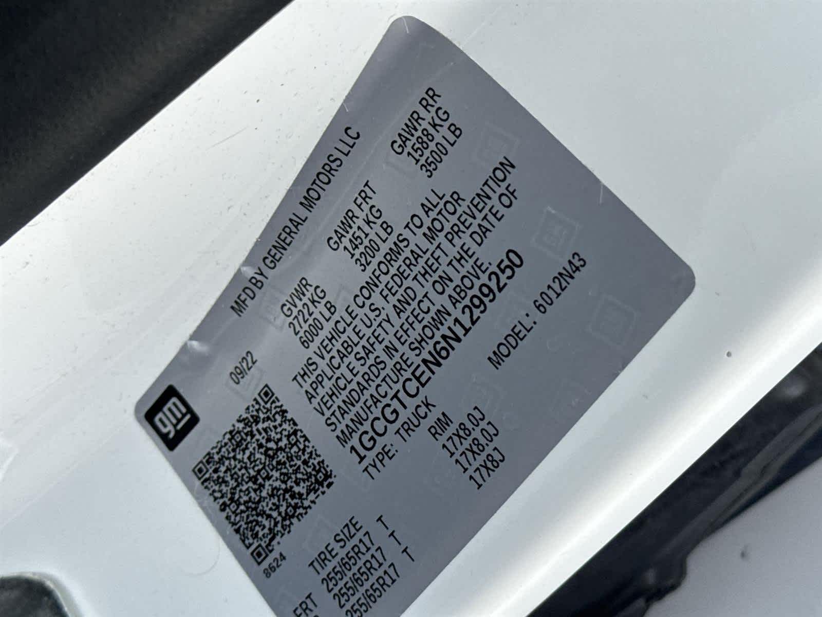 Thumbnail: 2022 Chevrolet Colorado - 30