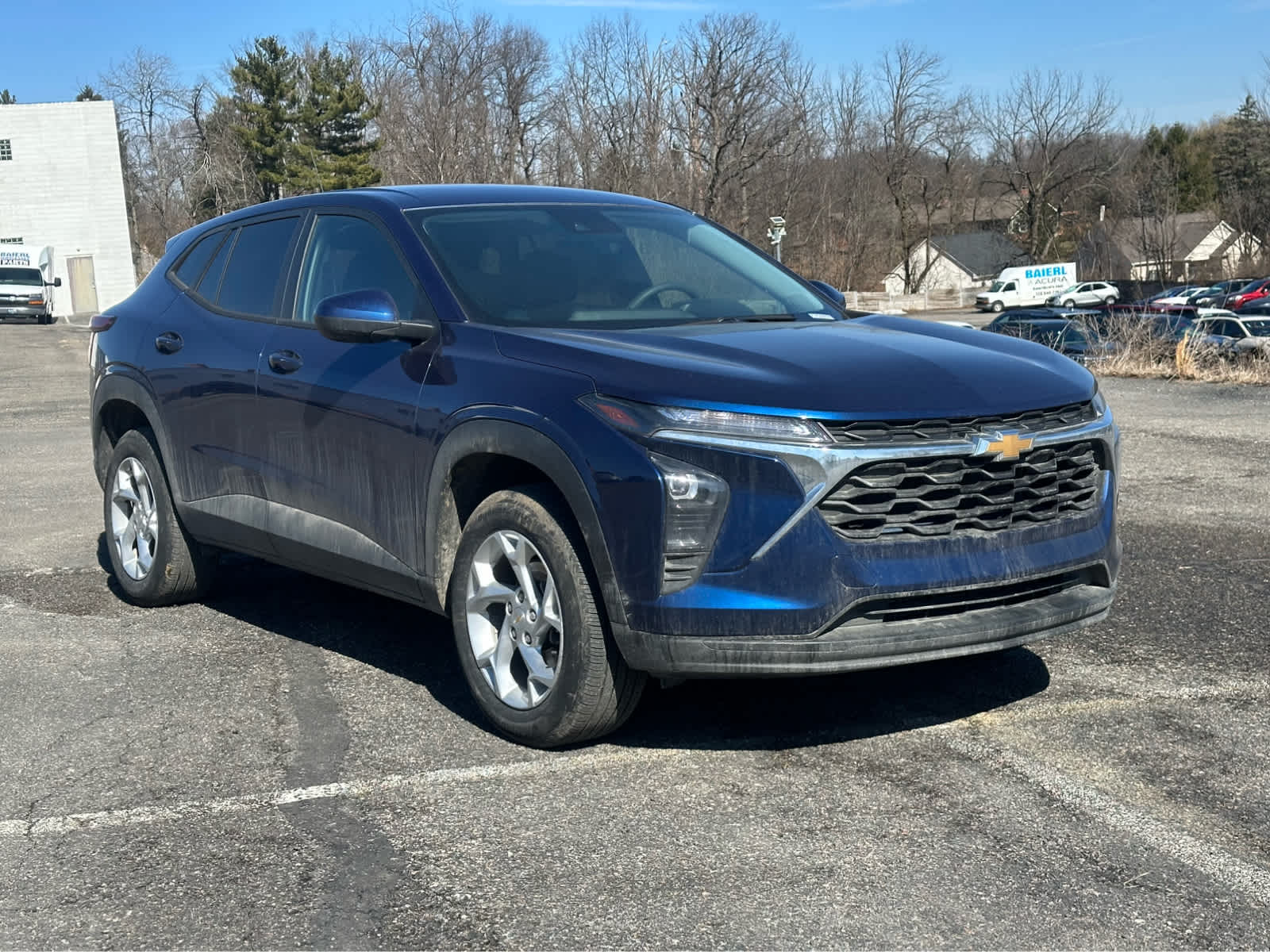 Thumbnail: 2024 Chevrolet Trax - 3