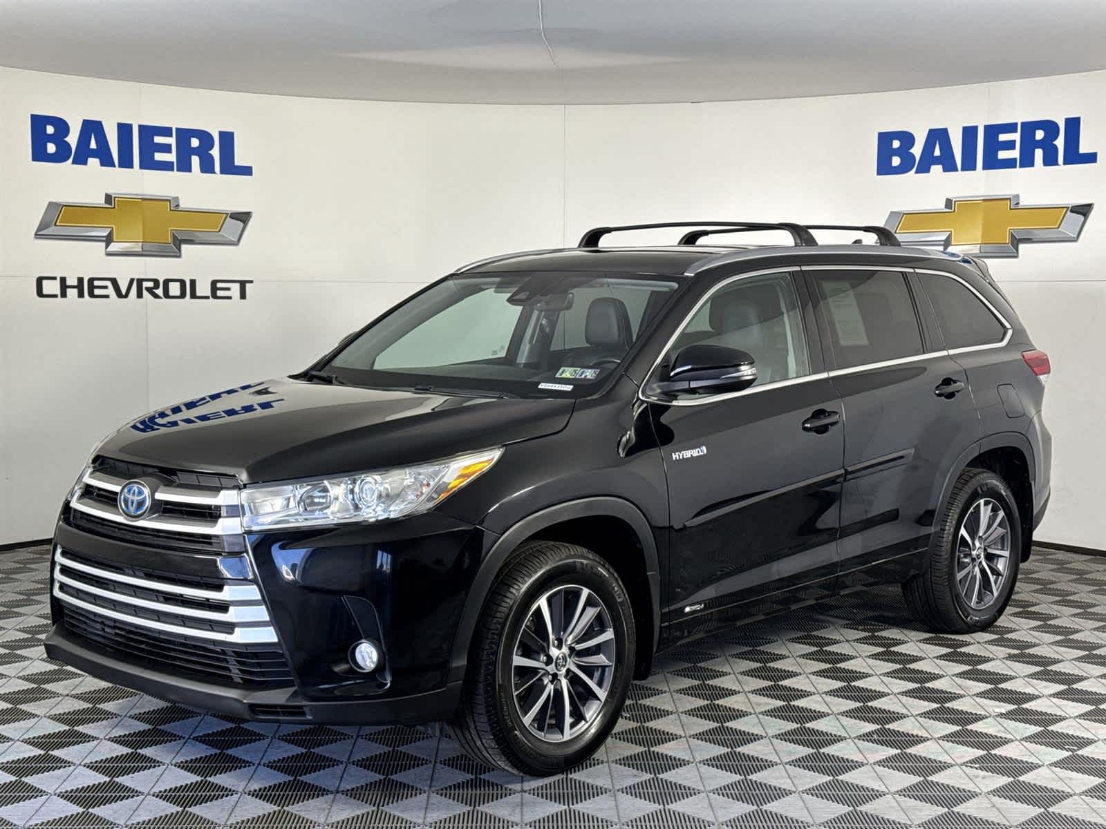 Thumbnail: 2018 Toyota Highlander - 1