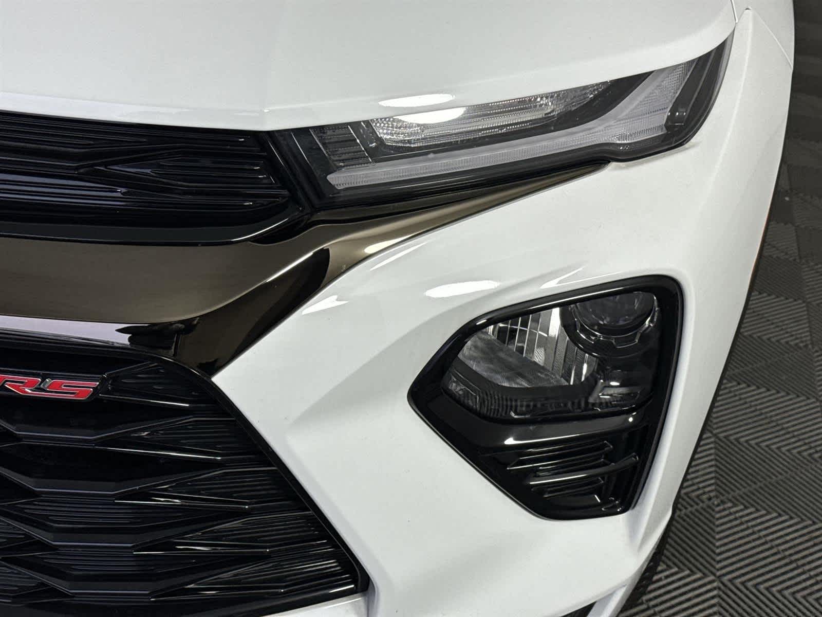 Thumbnail: 2023 Chevrolet TrailBlazer - 9