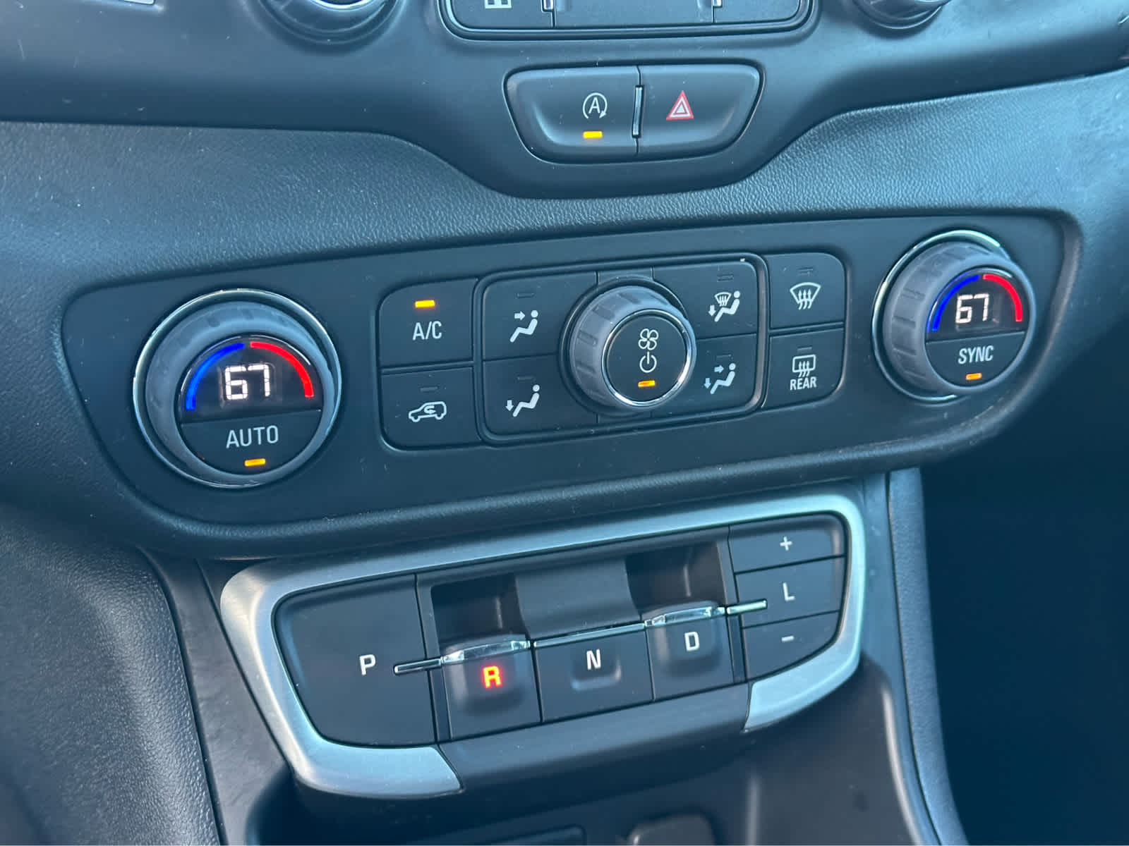 Thumbnail: 2023 GMC Terrain - 16