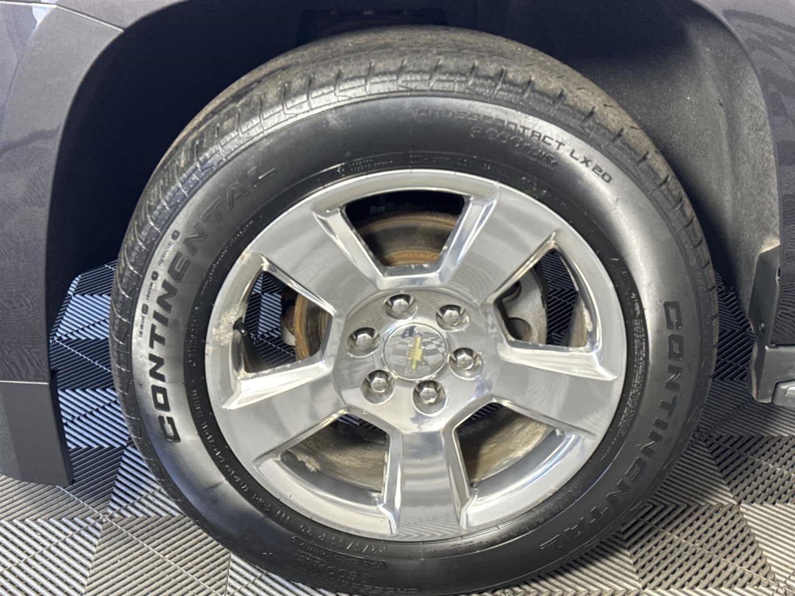 Thumbnail: 2017 Chevrolet Tahoe - 11