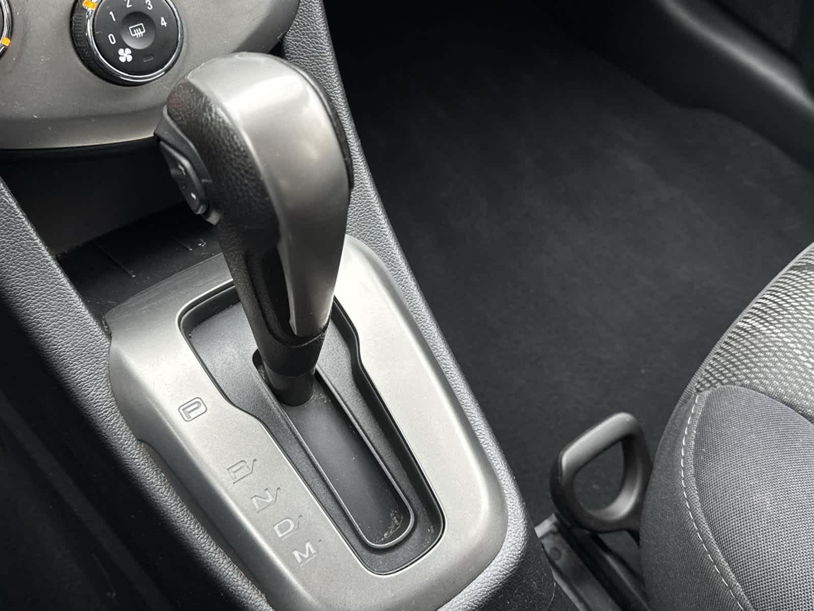 Thumbnail: 2014 Chevrolet Sonic - 21