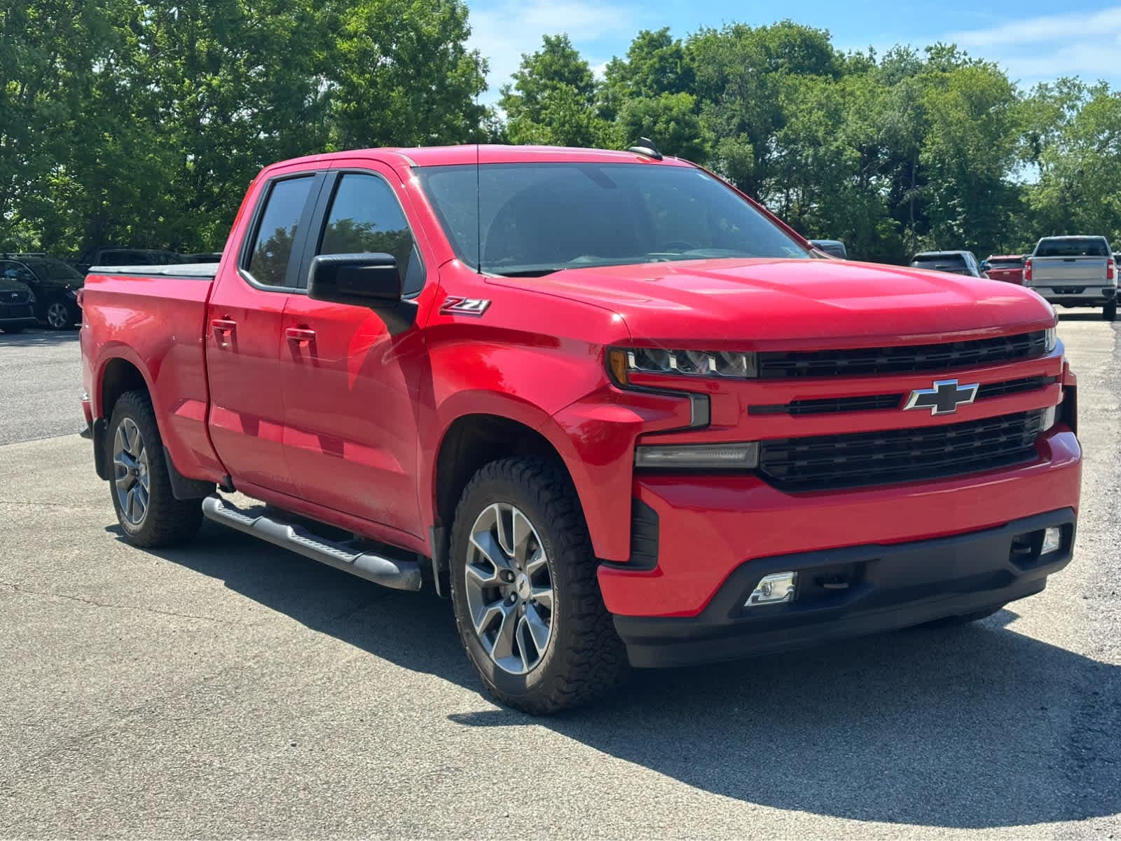Thumbnail: 2019 Chevrolet Silverado 1500 - 3