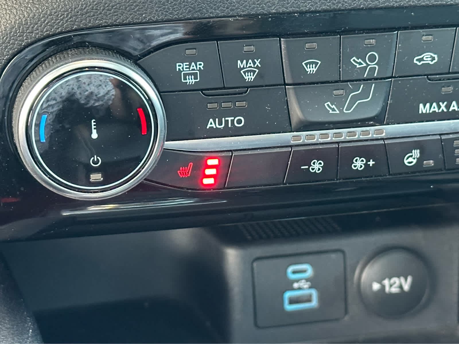 Thumbnail: 2022 Ford Escape - 17