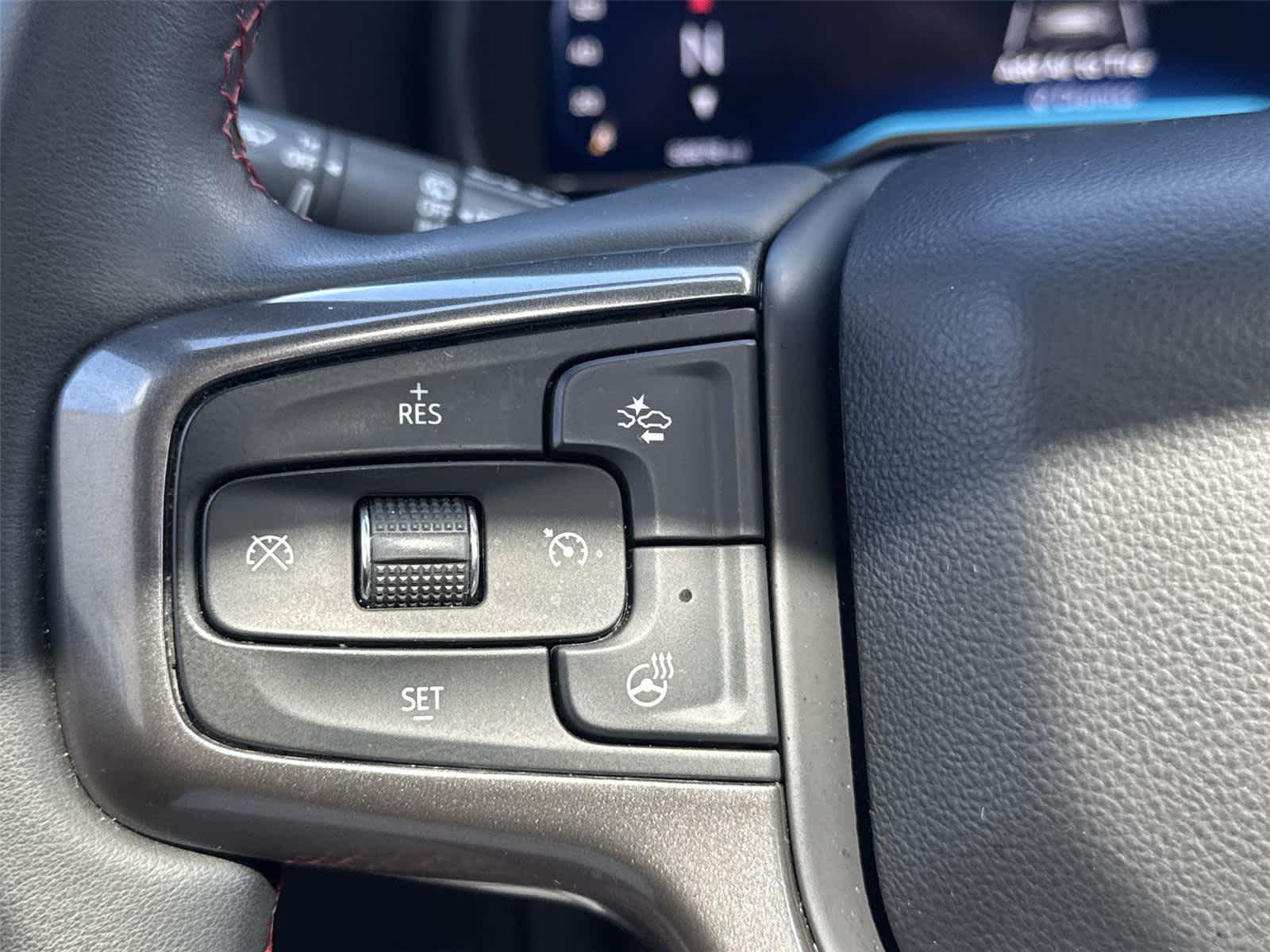 Thumbnail: 2023 Chevrolet Tahoe - 26