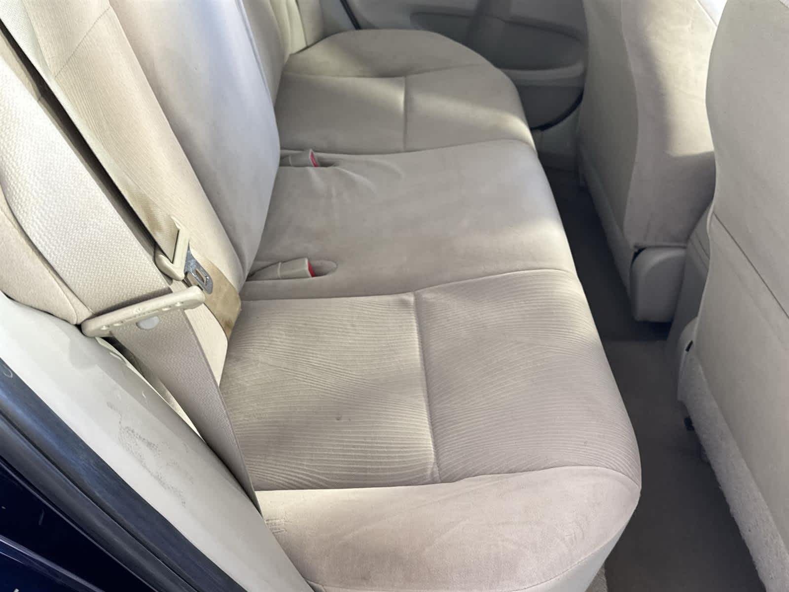 Thumbnail: 2011 Toyota Corolla - 13