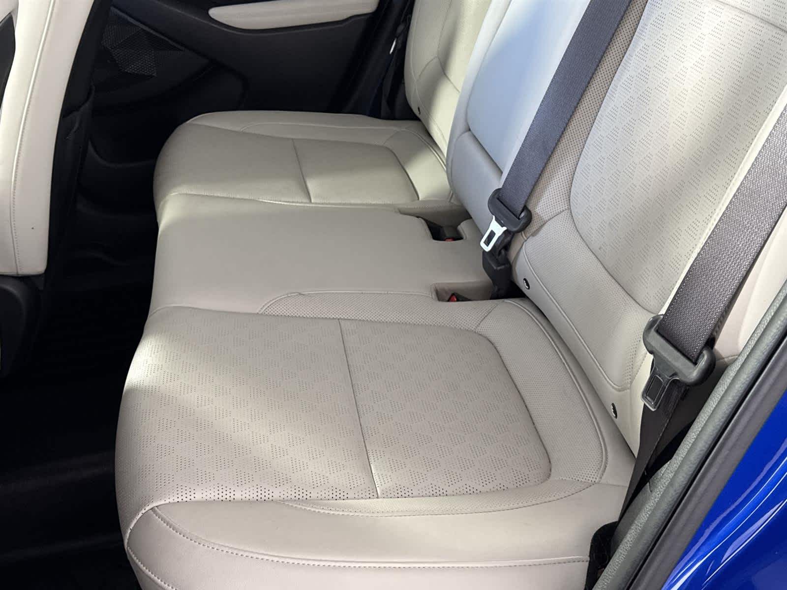 Thumbnail: 2022 Kia Seltos - 14