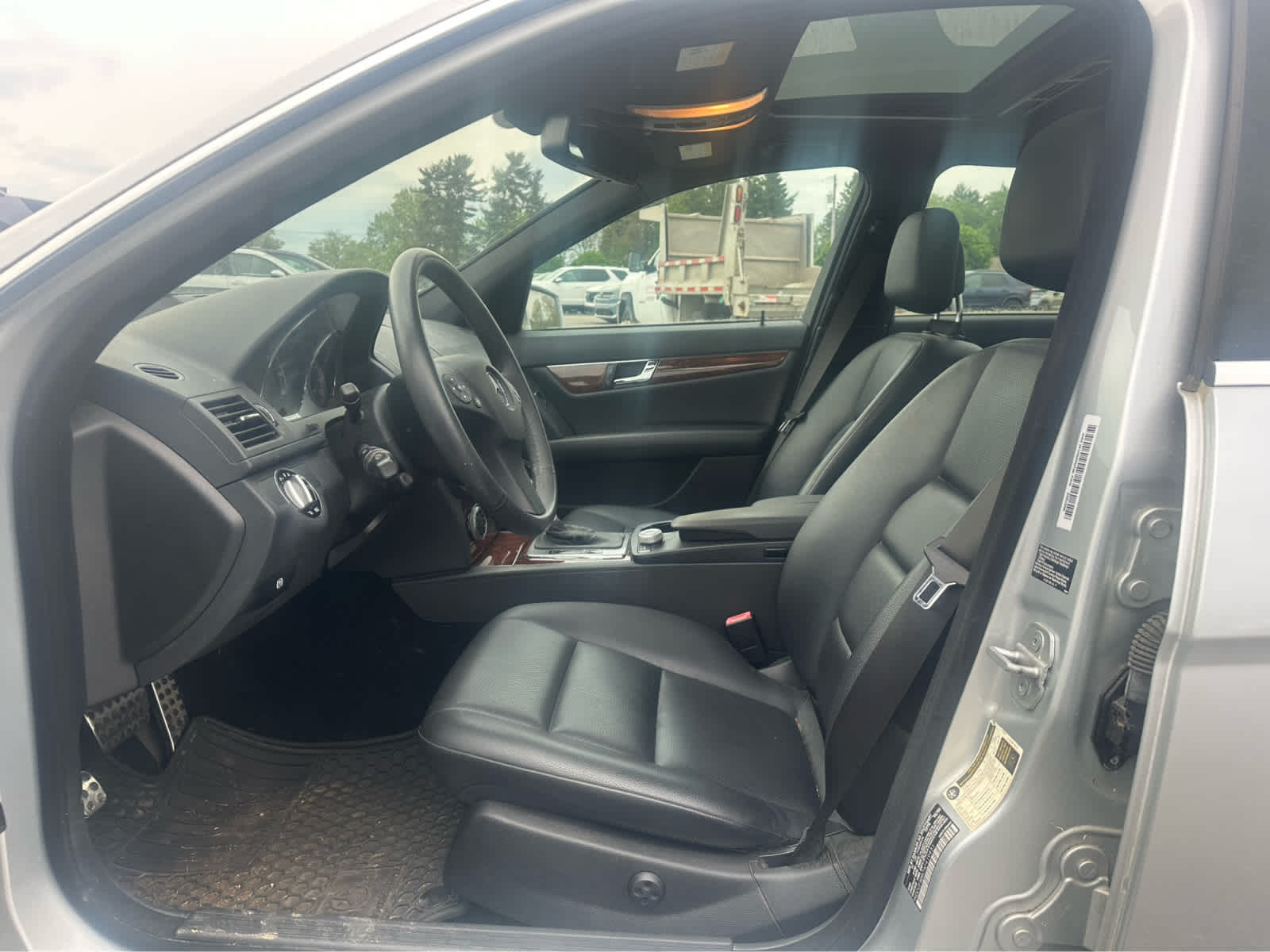 Thumbnail: 2010 Mercedes-Benz C-Class - 9