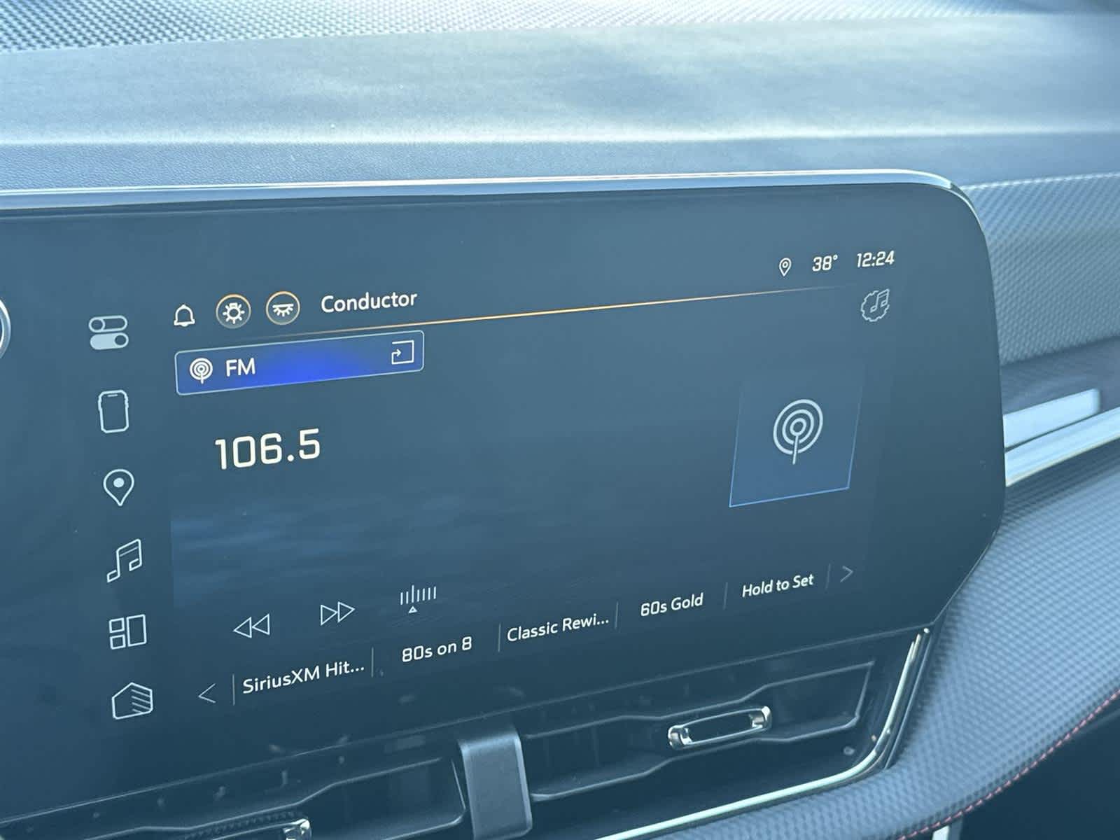 Thumbnail: 2025 Chevrolet Equinox - 17