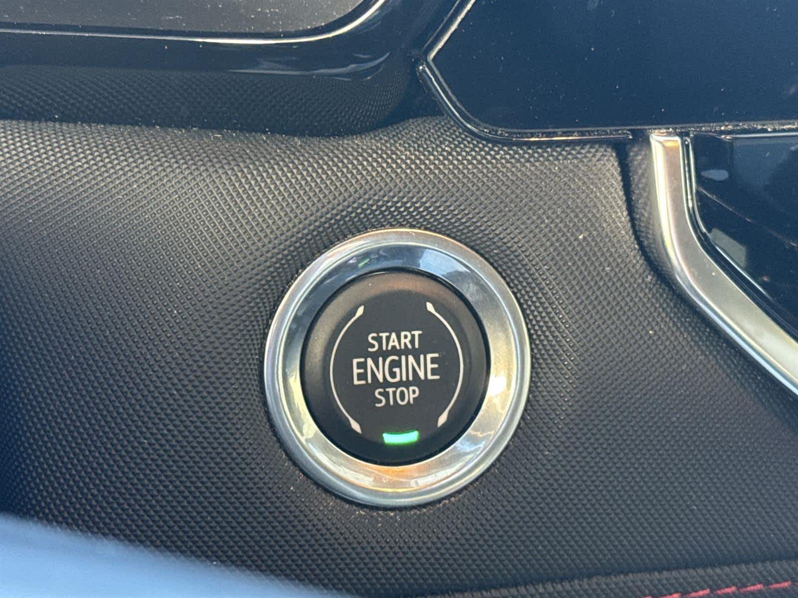 Thumbnail: 2023 Chevrolet Colorado - 29