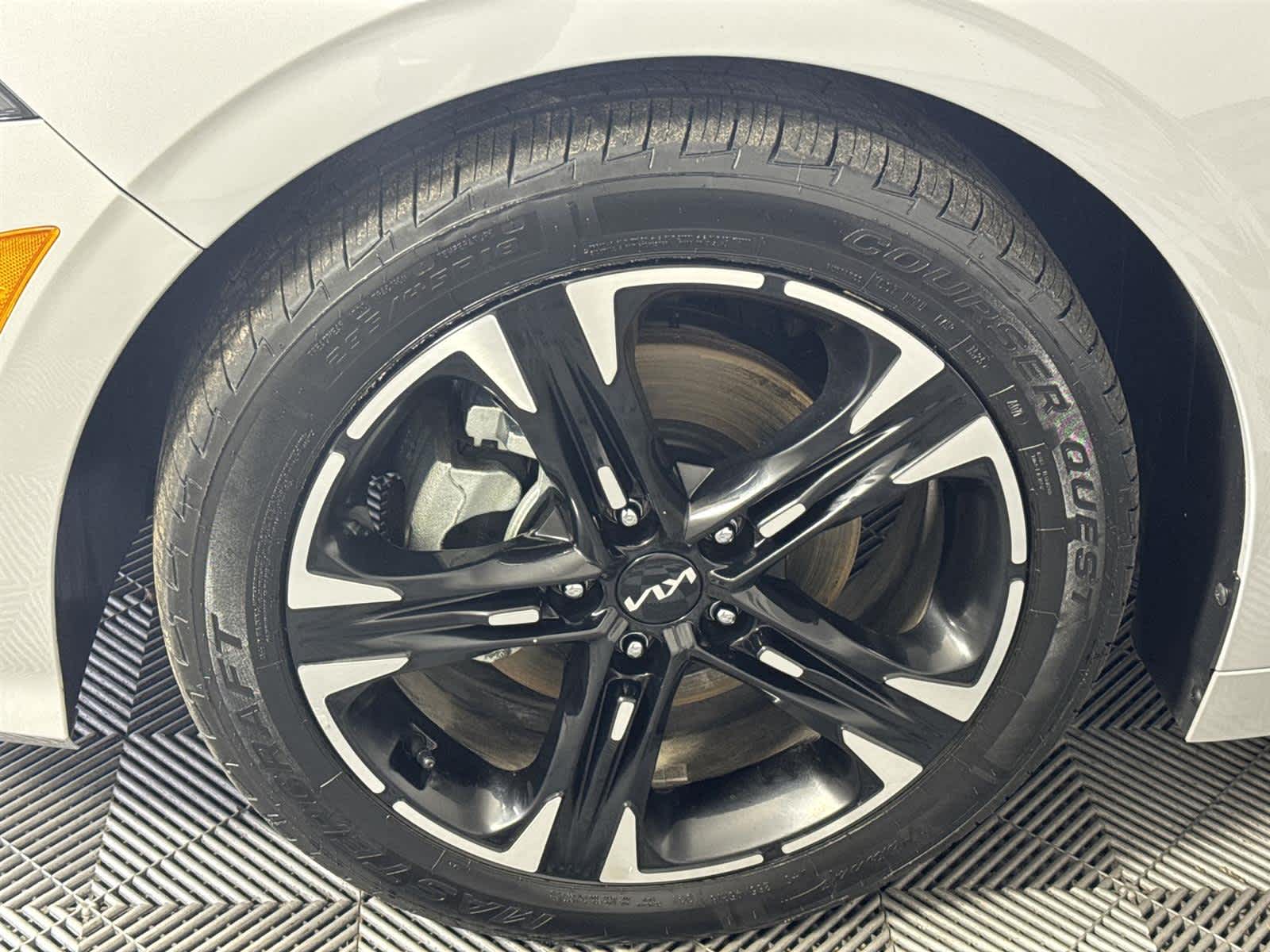 Thumbnail: 2023 Kia K5 - 10