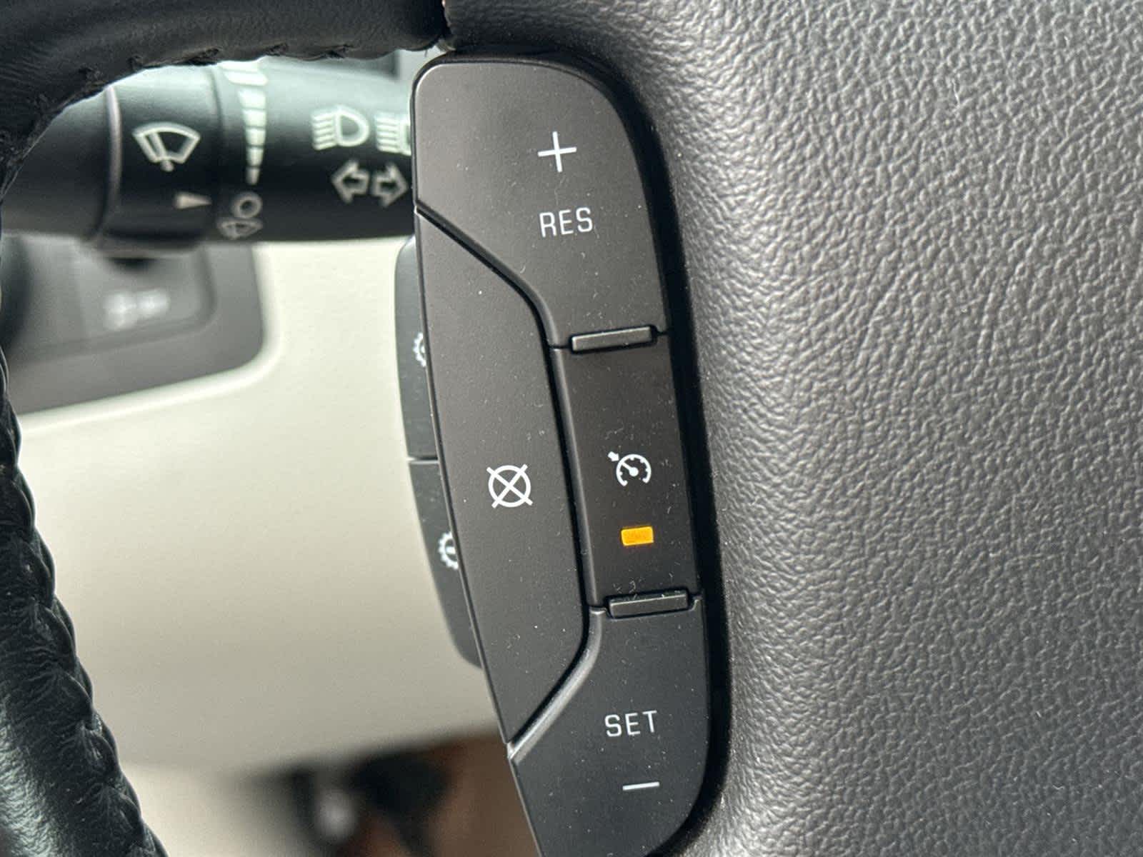 Thumbnail: 2013 Chevrolet Impala - 22