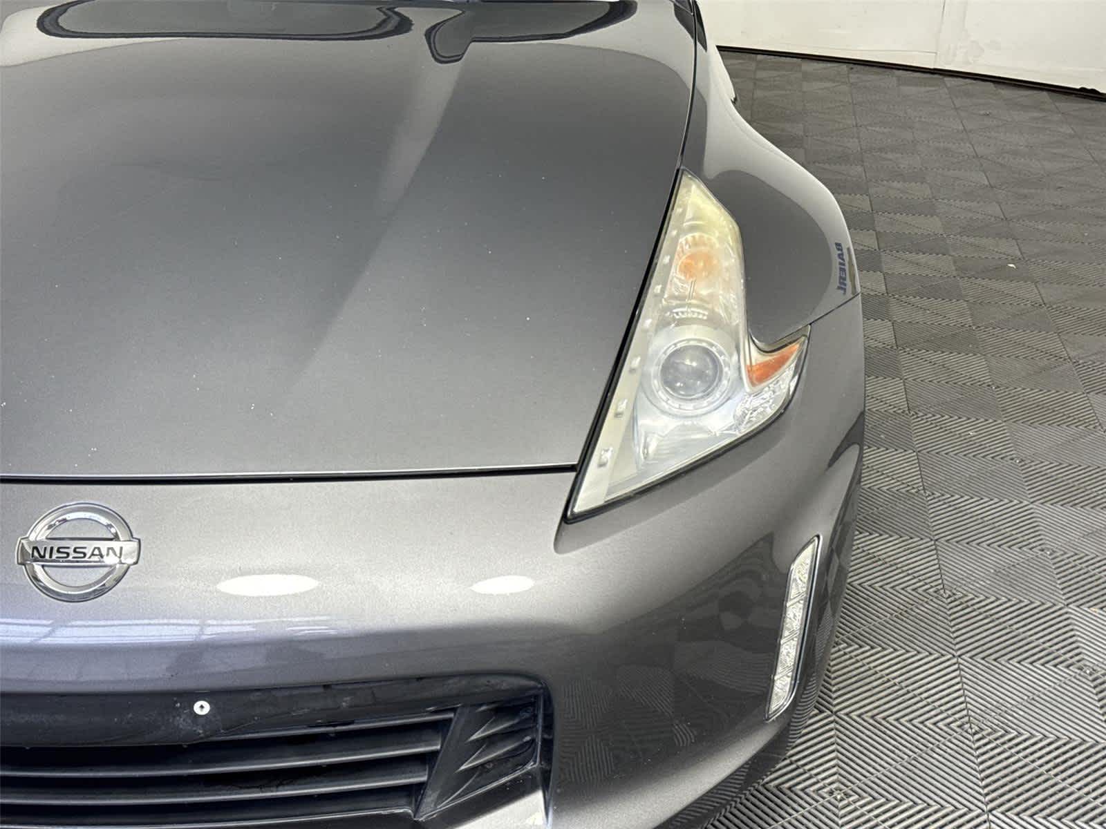 Thumbnail: 2014 Nissan Z - 9