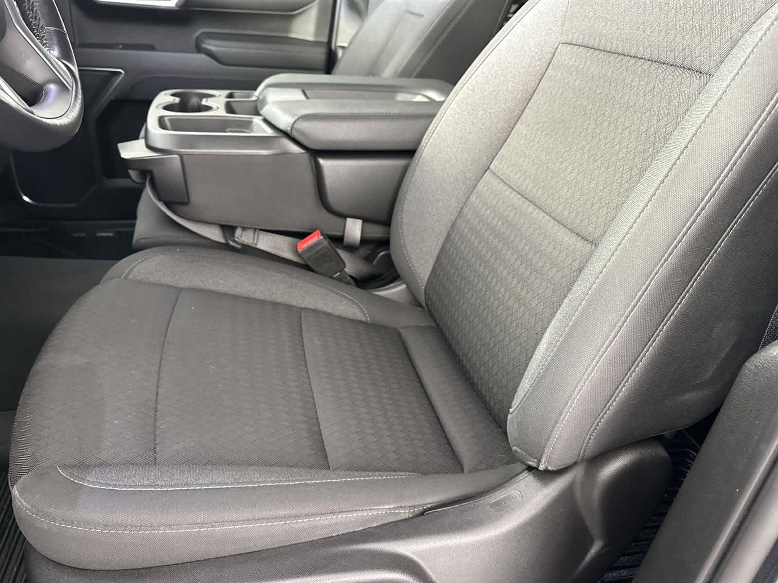 Thumbnail: 2022 Chevrolet Silverado 1500 - 11