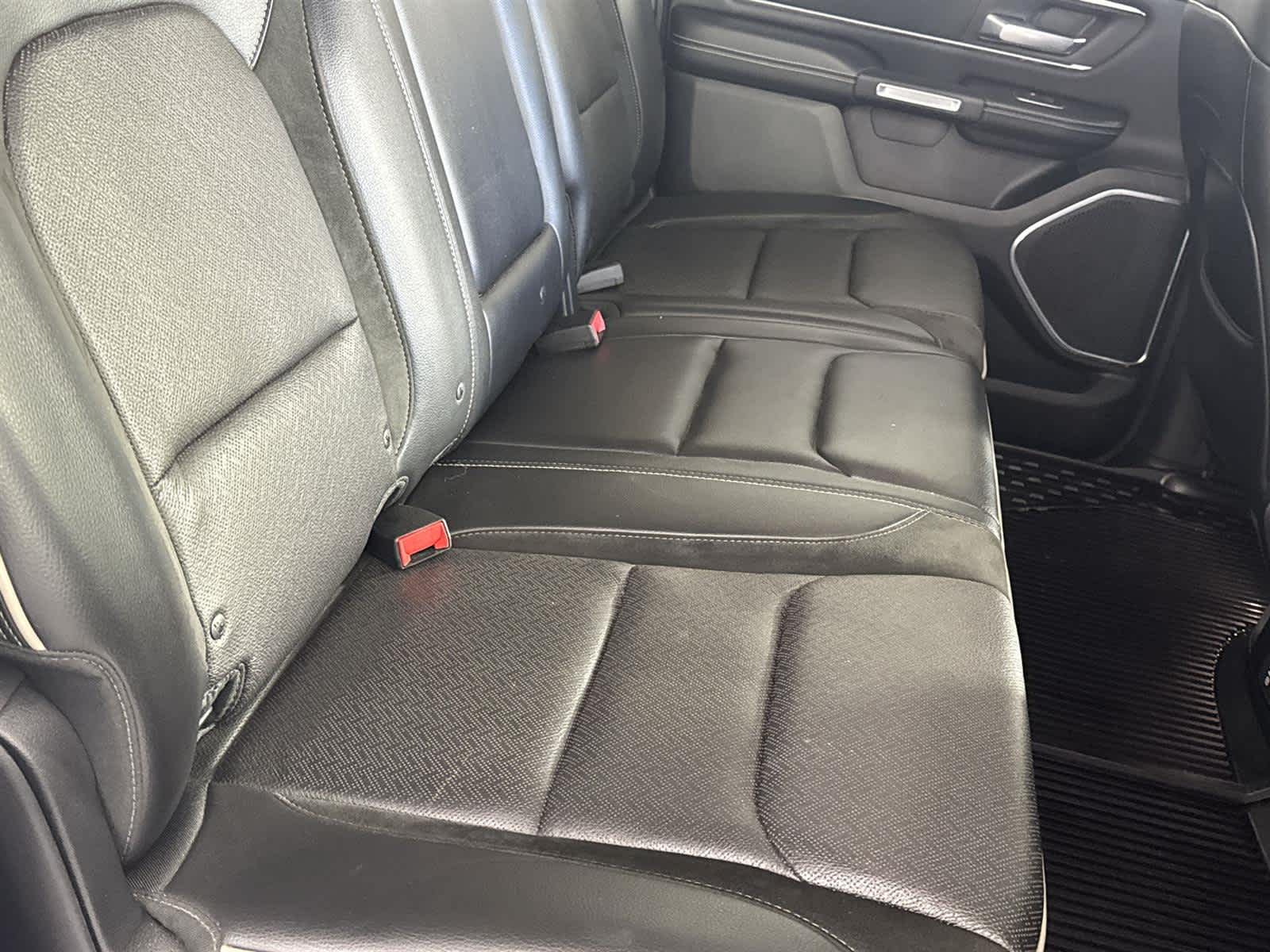 Thumbnail: 2019 RAM 1500 - 15