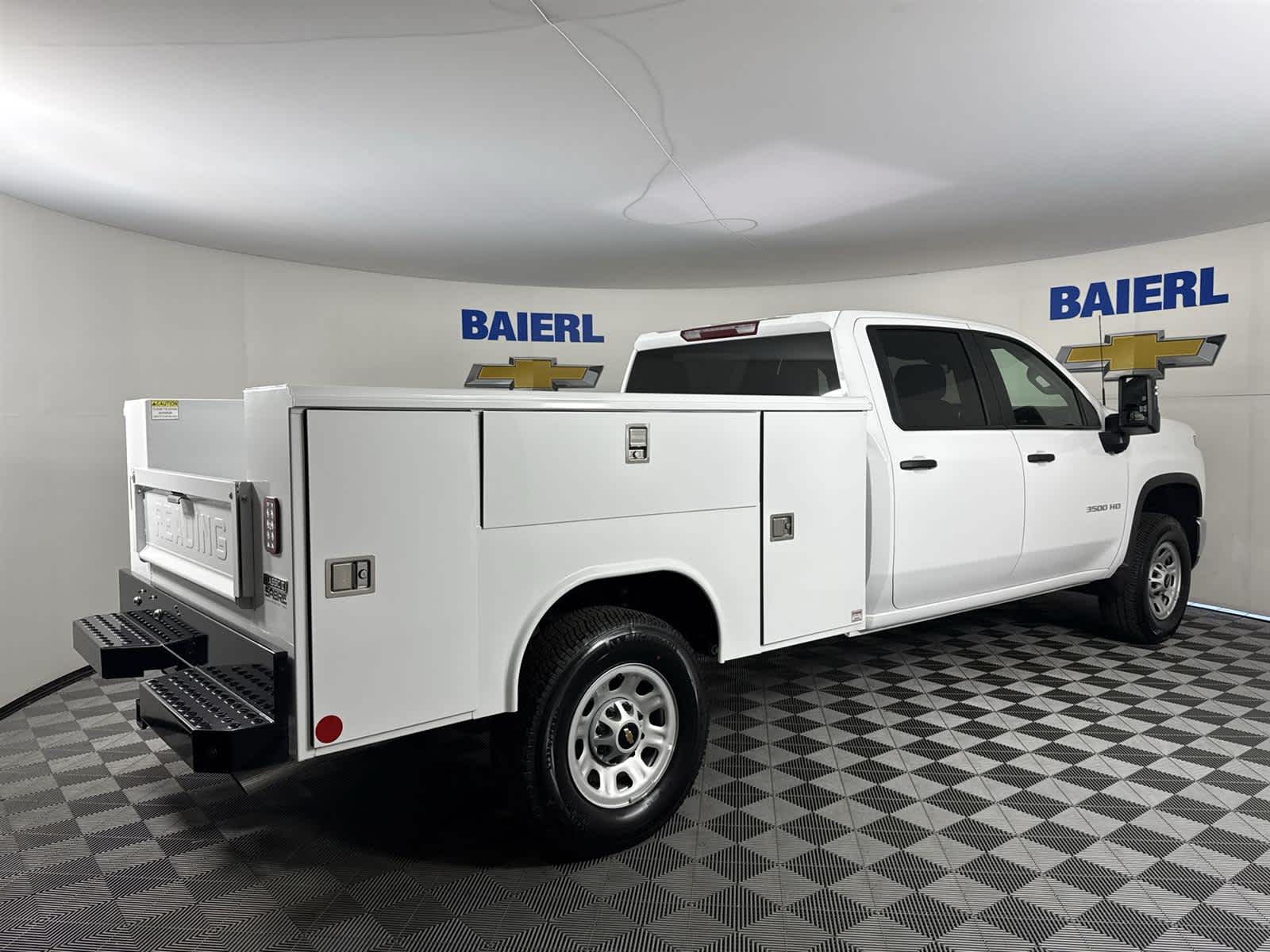 Thumbnail: 2025 Chevrolet Silverado 3500 - 6