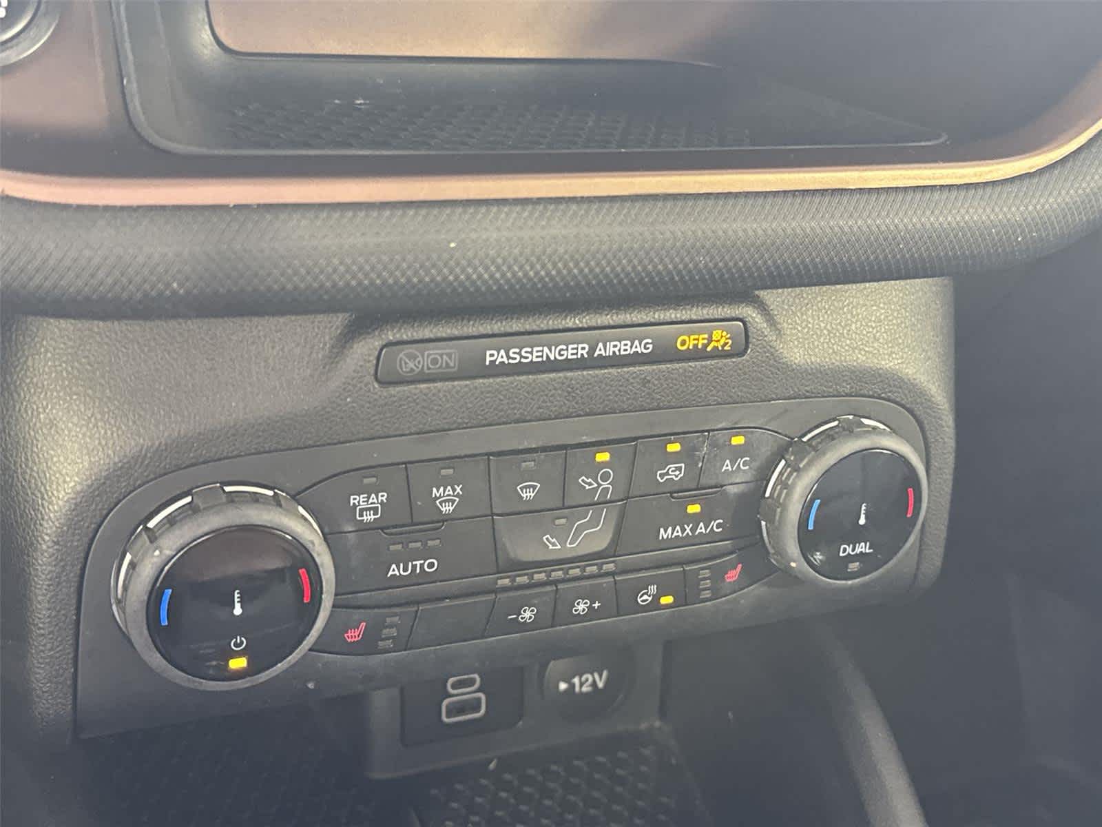 Thumbnail: 2023 Ford Bronco Sport - 17