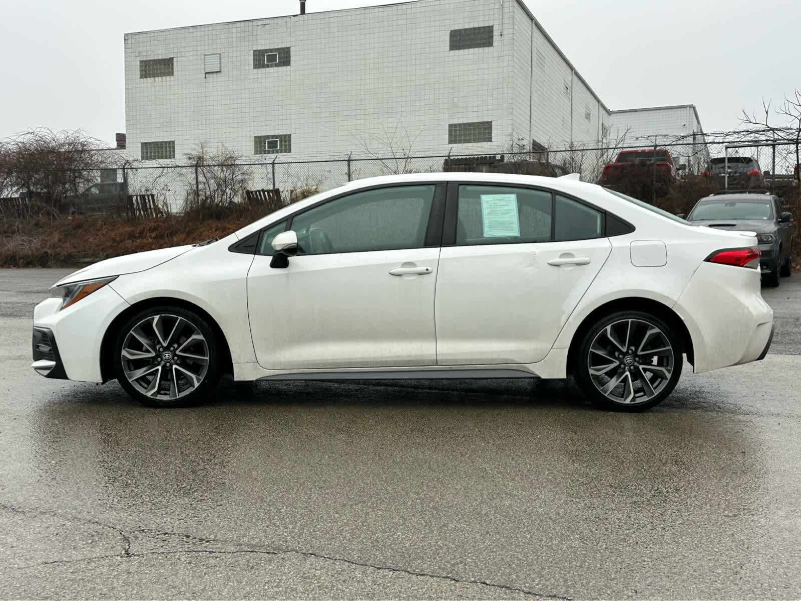 Thumbnail: 2021 Toyota Corolla - 4