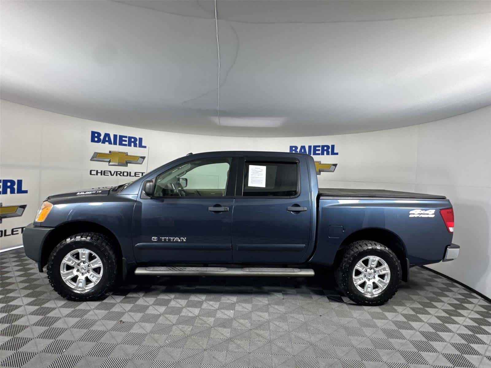 Thumbnail: 2014 Nissan Titan - 2