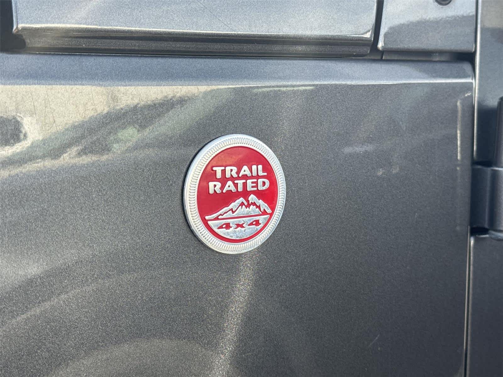 Thumbnail: 2016 Jeep Wrangler - 11