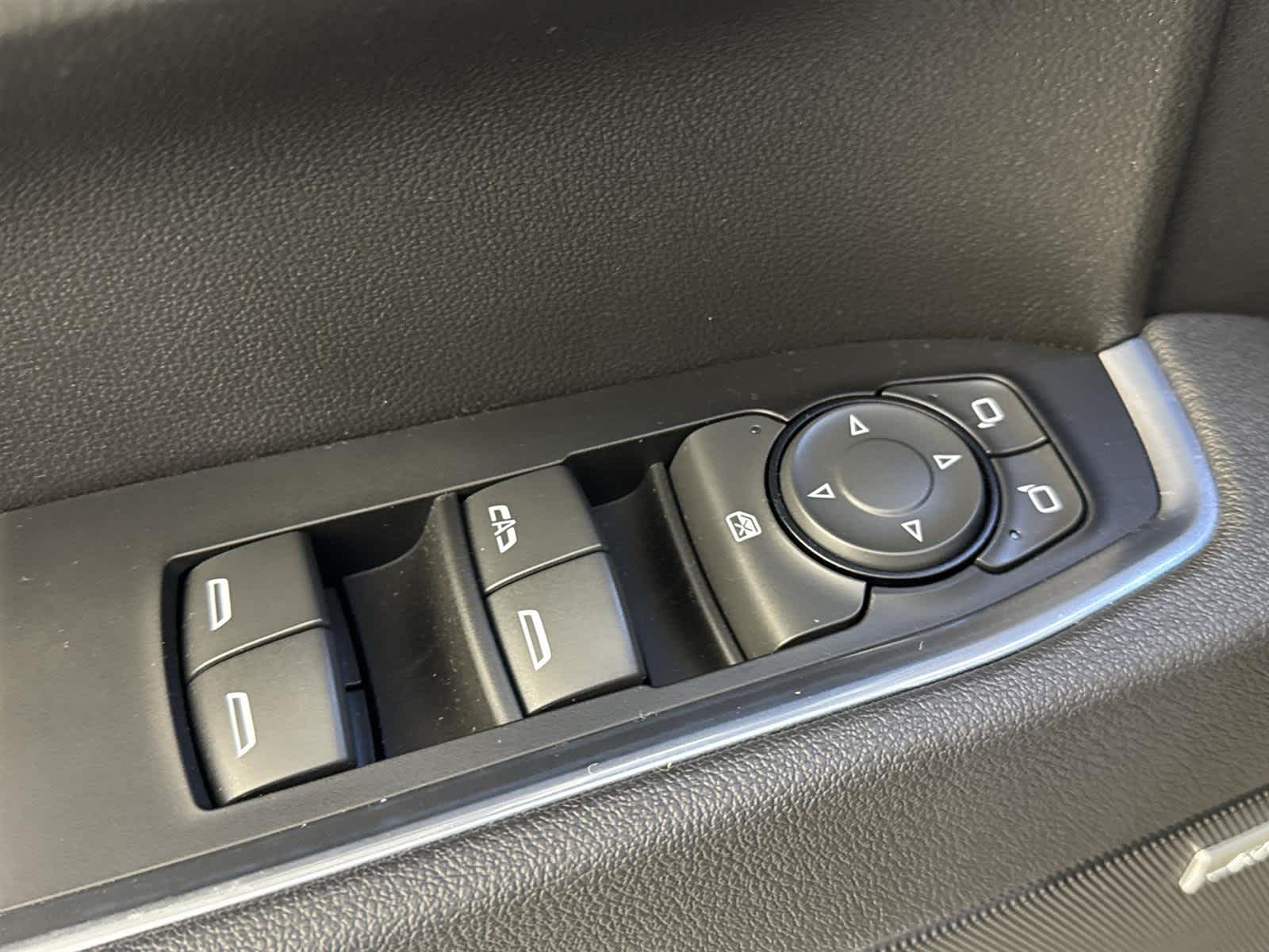 Thumbnail: 2025 Chevrolet Silverado 1500 - 23